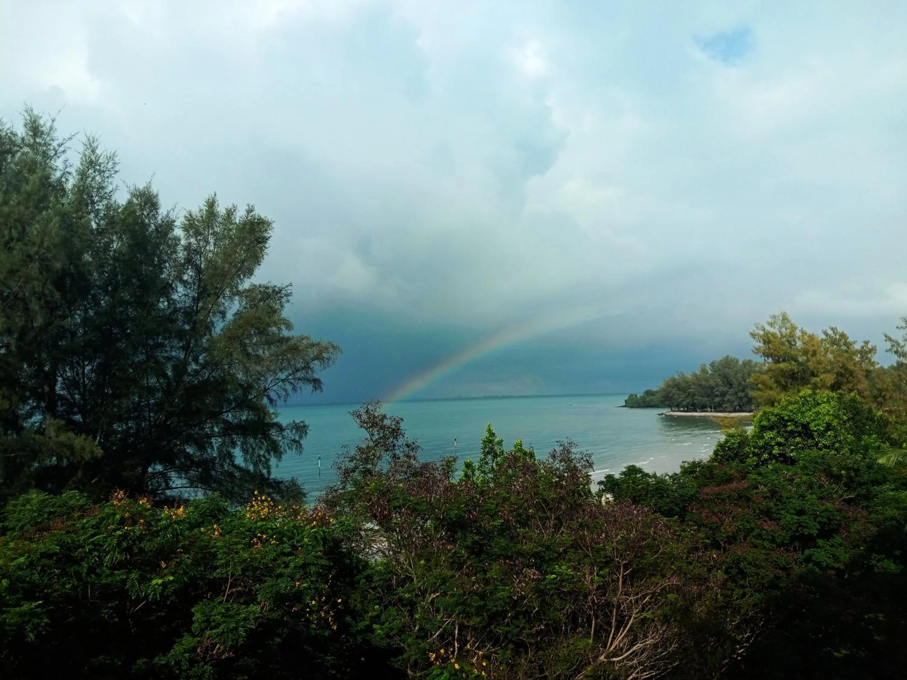 Resort Apartment depan Laut