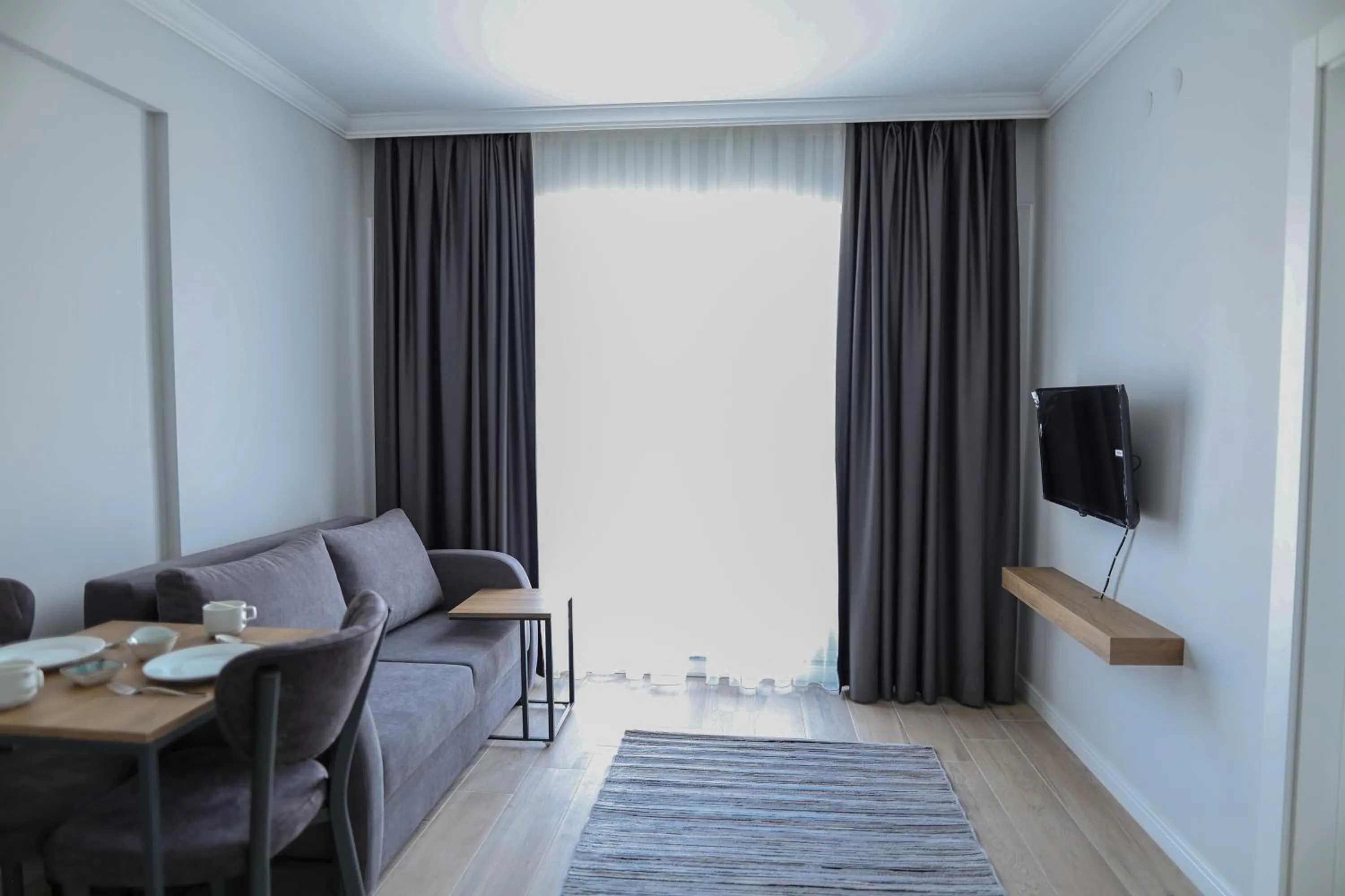 Communal lounge/ TV room in Deluna Yaşamkent