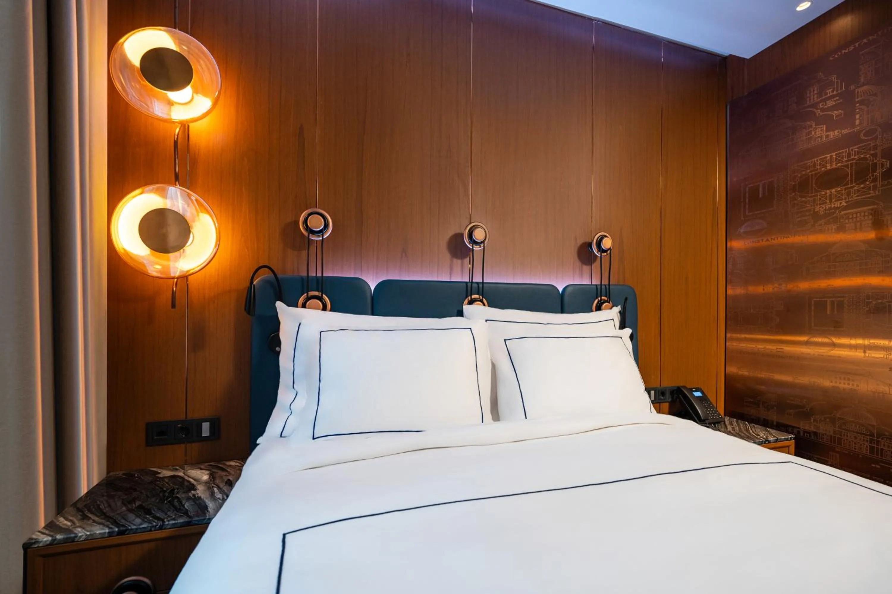 Bed in Sura Concept Hotel