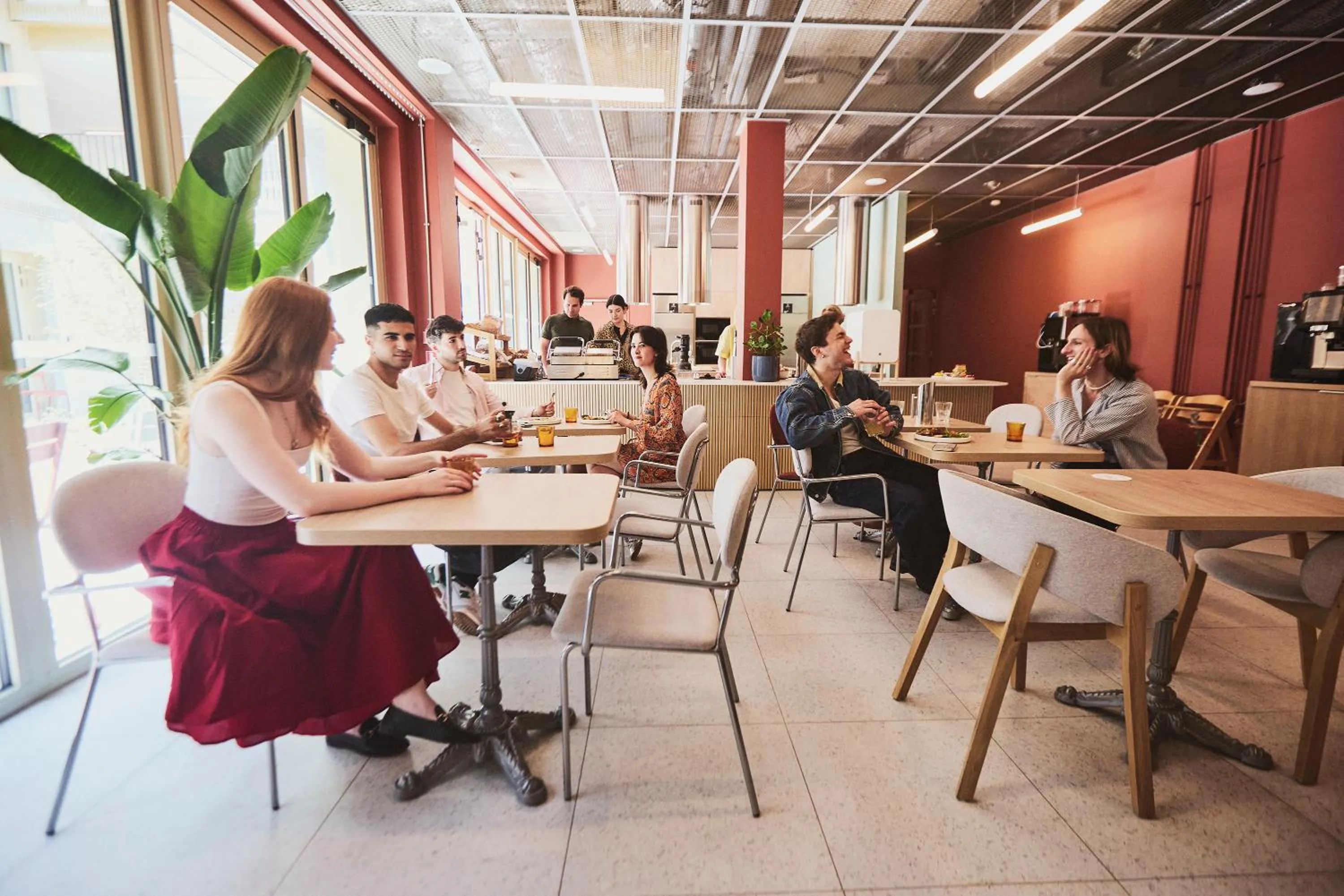 Lounge or bar in lyf Gambetta Paris