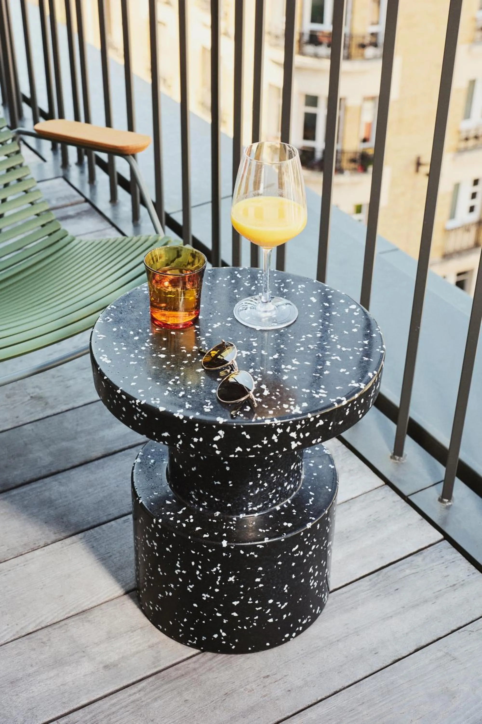 Restaurant/places to eat in lyf Gambetta Paris