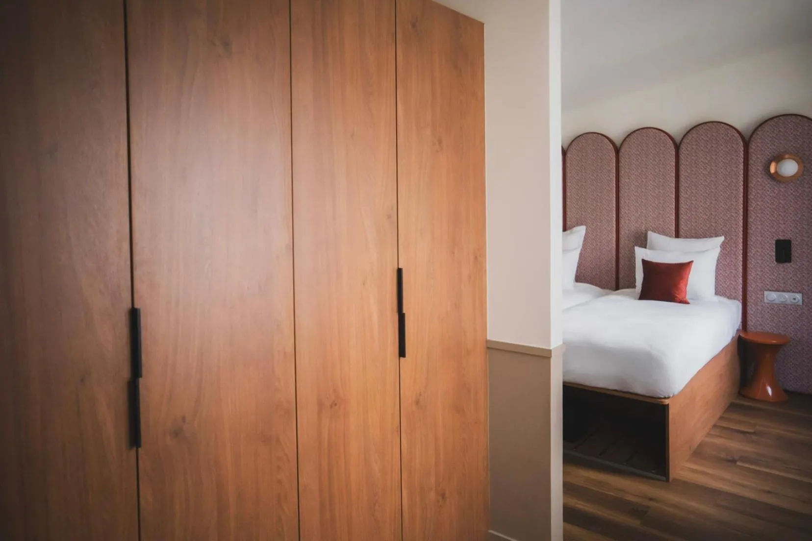 Bed in lyf Gambetta Paris