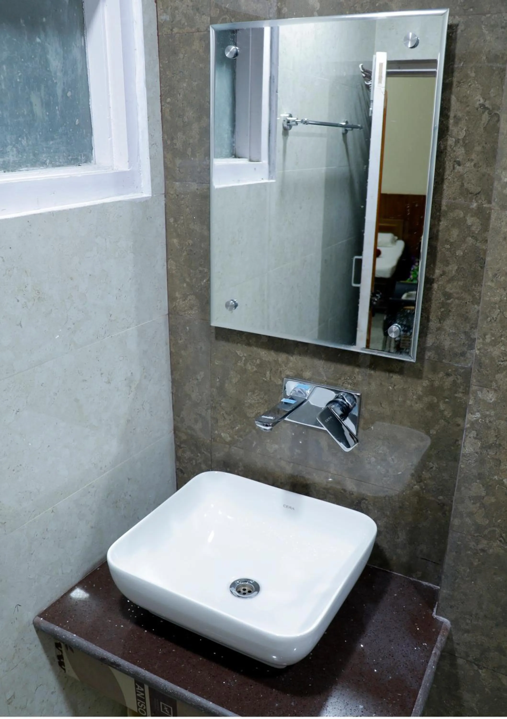 Bathroom in Hotel Raghunath