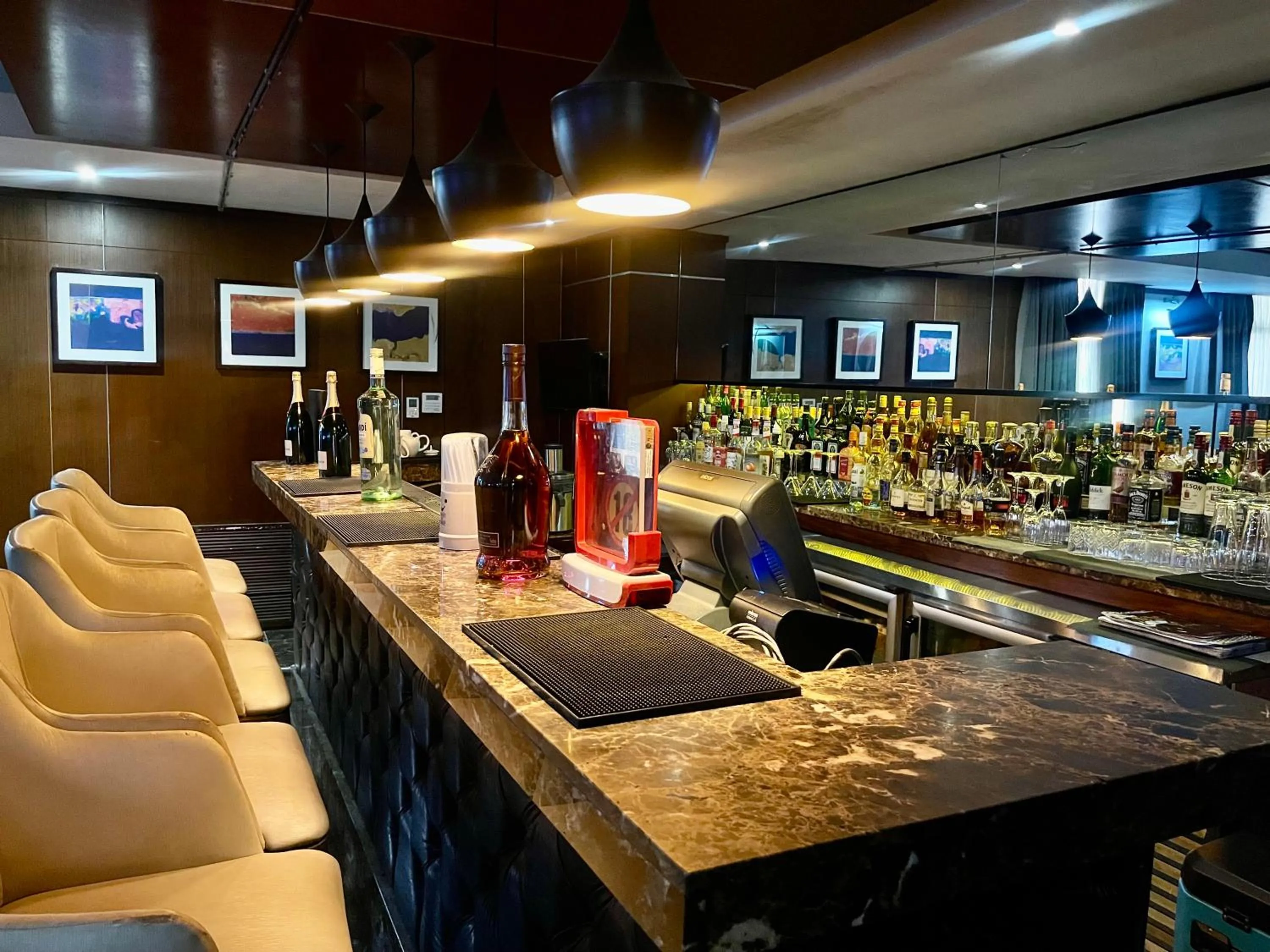 Lounge or bar in The Sojourner By Genesis