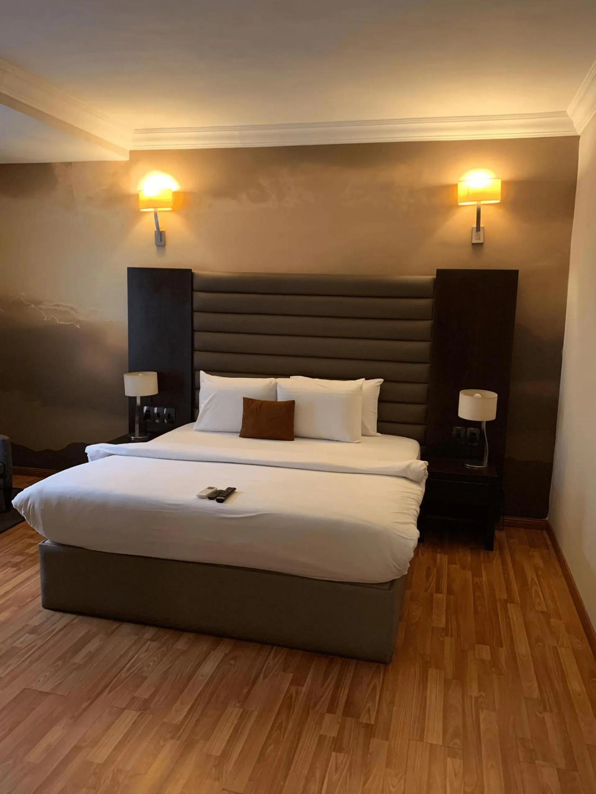 Bed in The Sojourner By Genesis