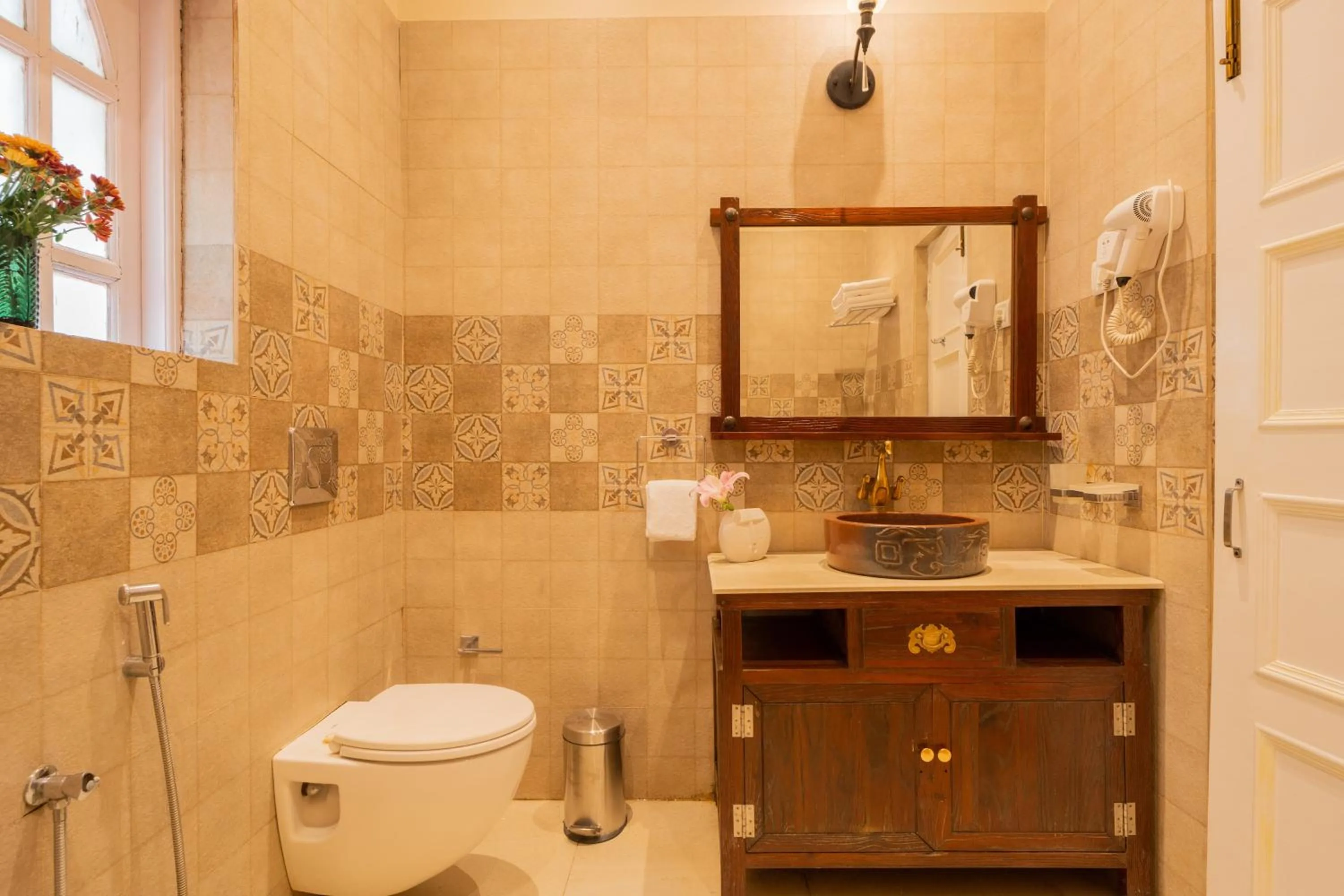 Shower in Emperor Ozran by Alaya Stays