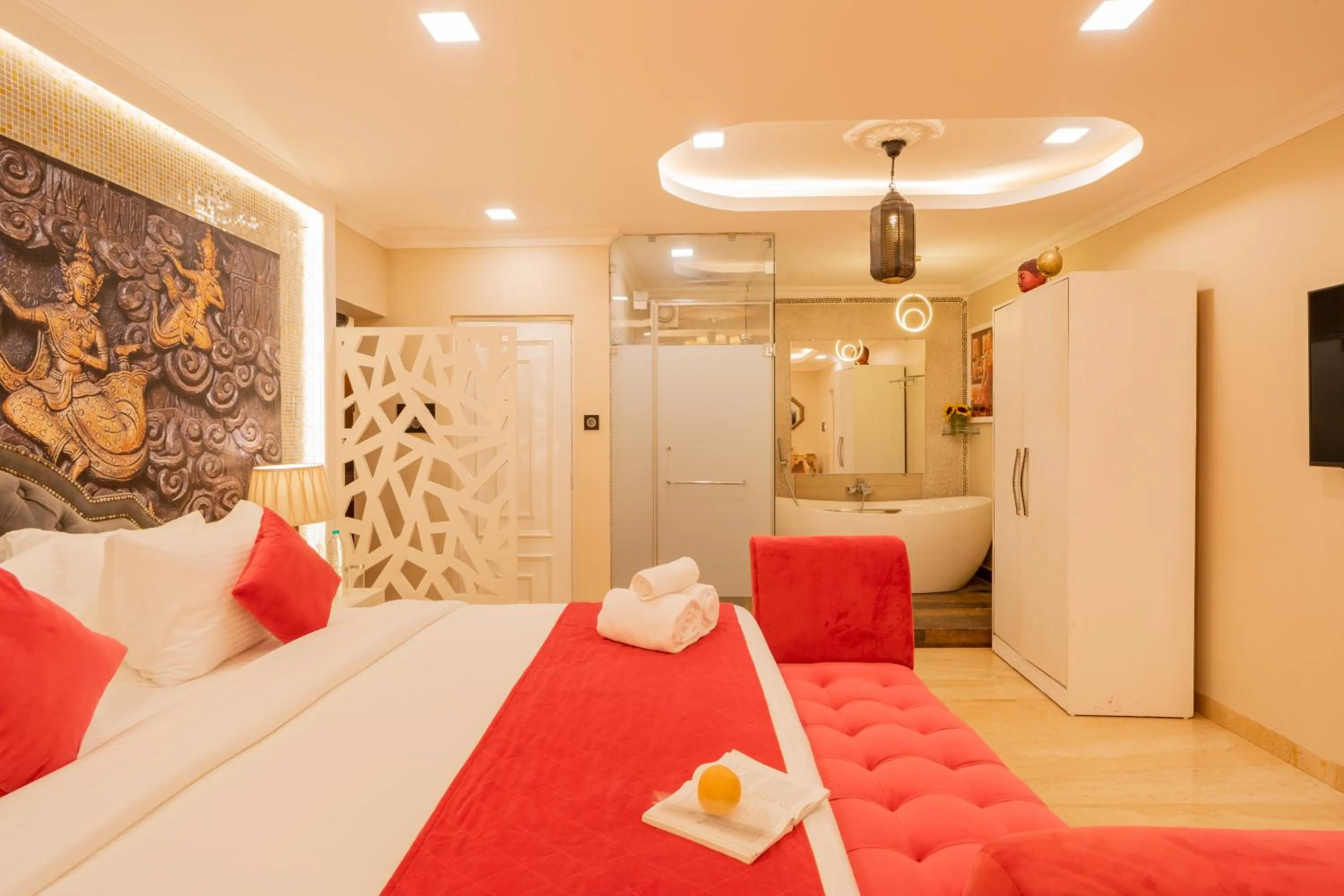 Shower, Bed in Emperor Ozran by Alaya Stays