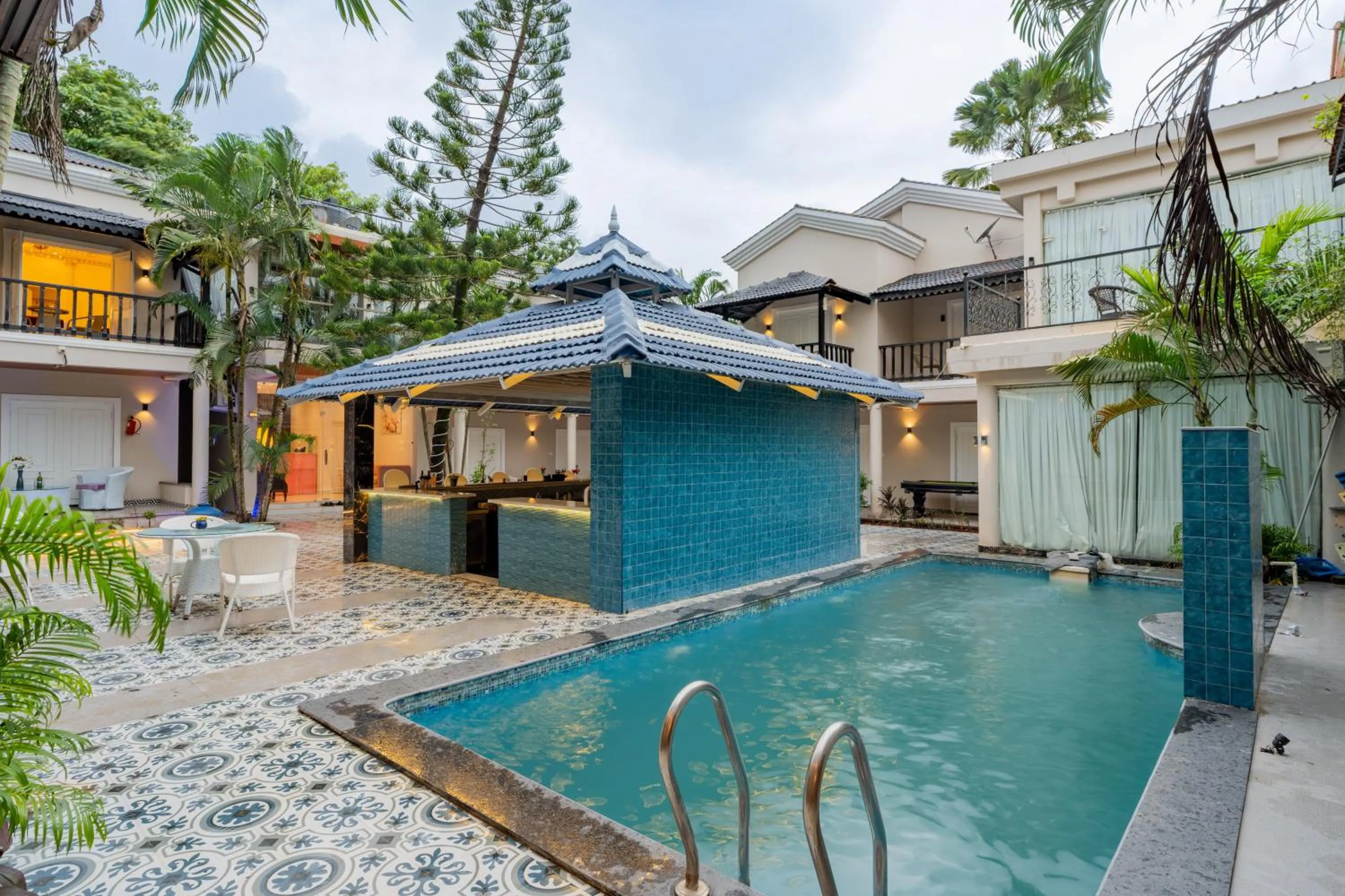 Property building in Emperor Ozran by Alaya Stays