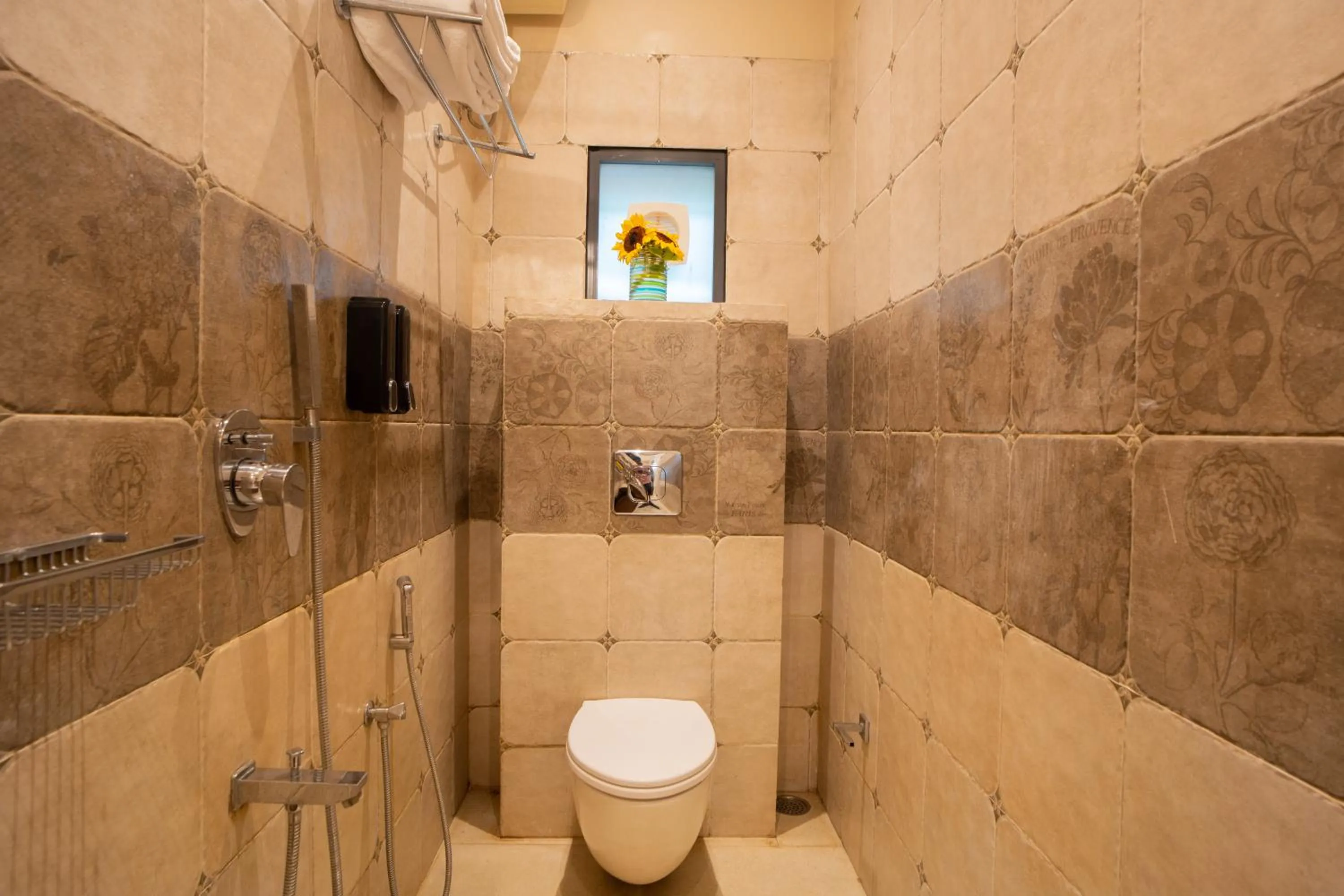 Shower in Emperor Ozran by Alaya Stays