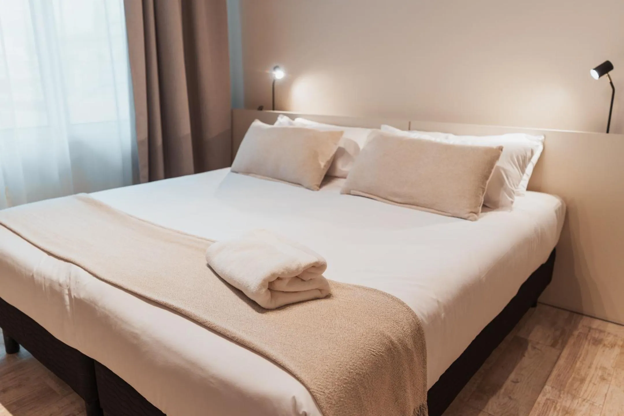 Bed in RentUp Suites Salta