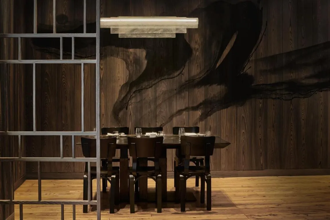 Virgin Hotels Las Vegas by Suiteness