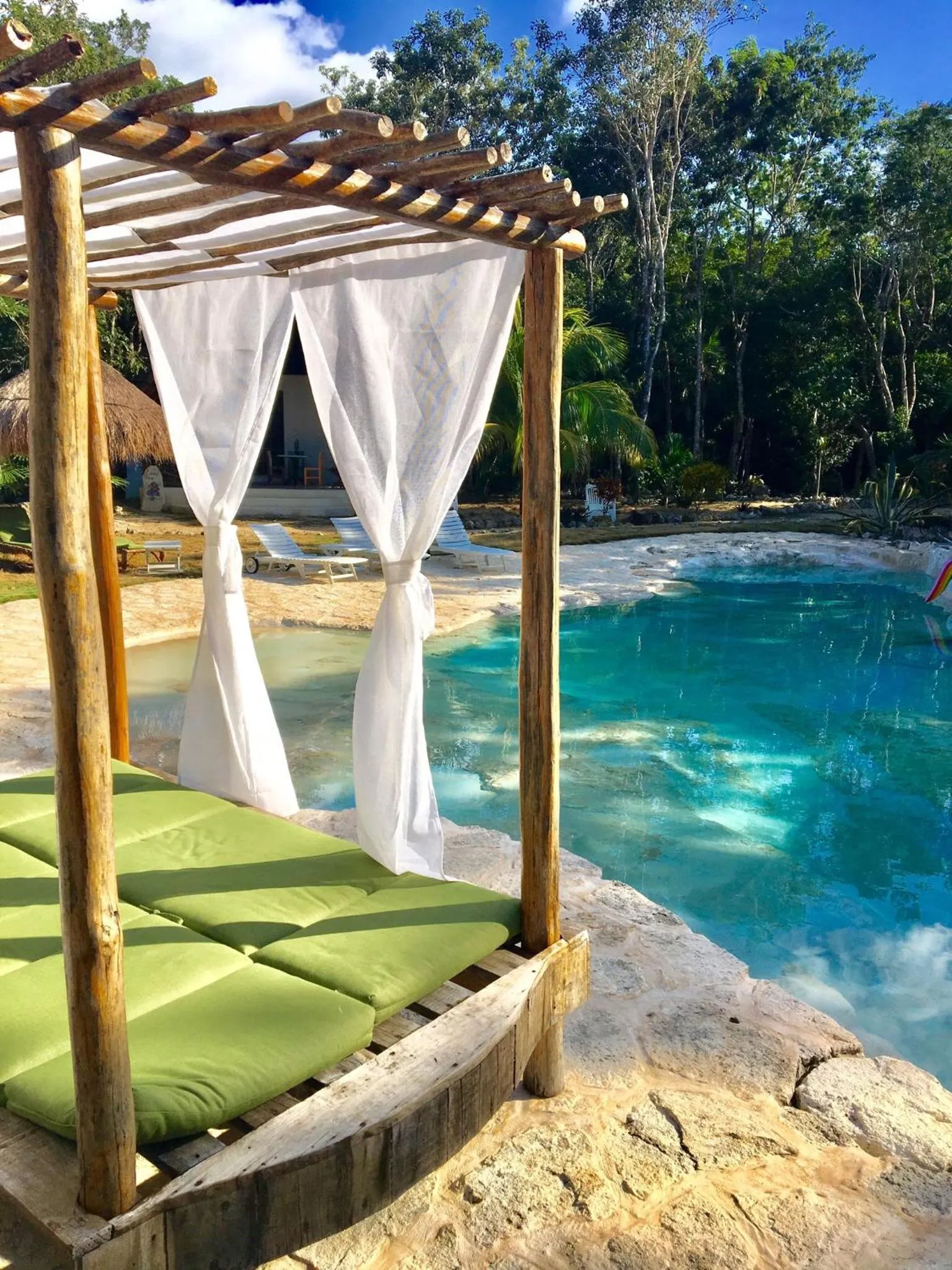 Swimming pool in Villa Morena Boutique Hotel Ecoliving