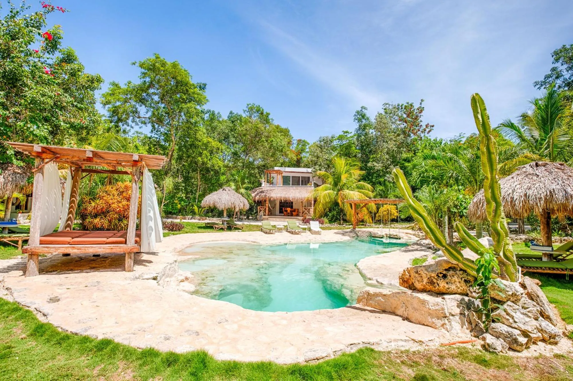 Swimming pool in Villa Morena Boutique Hotel Ecoliving