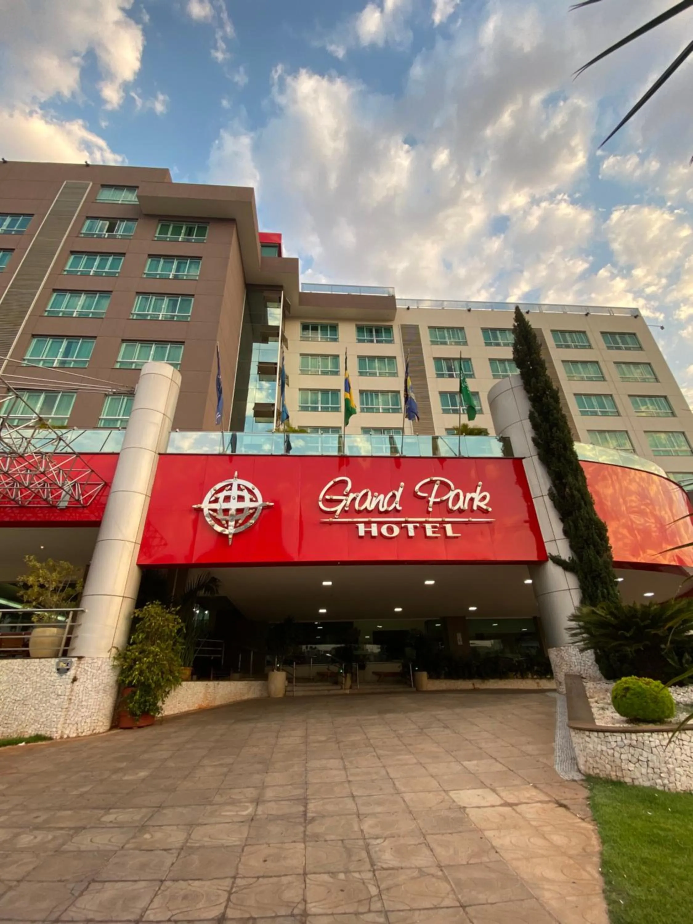 Hotel Grand Park