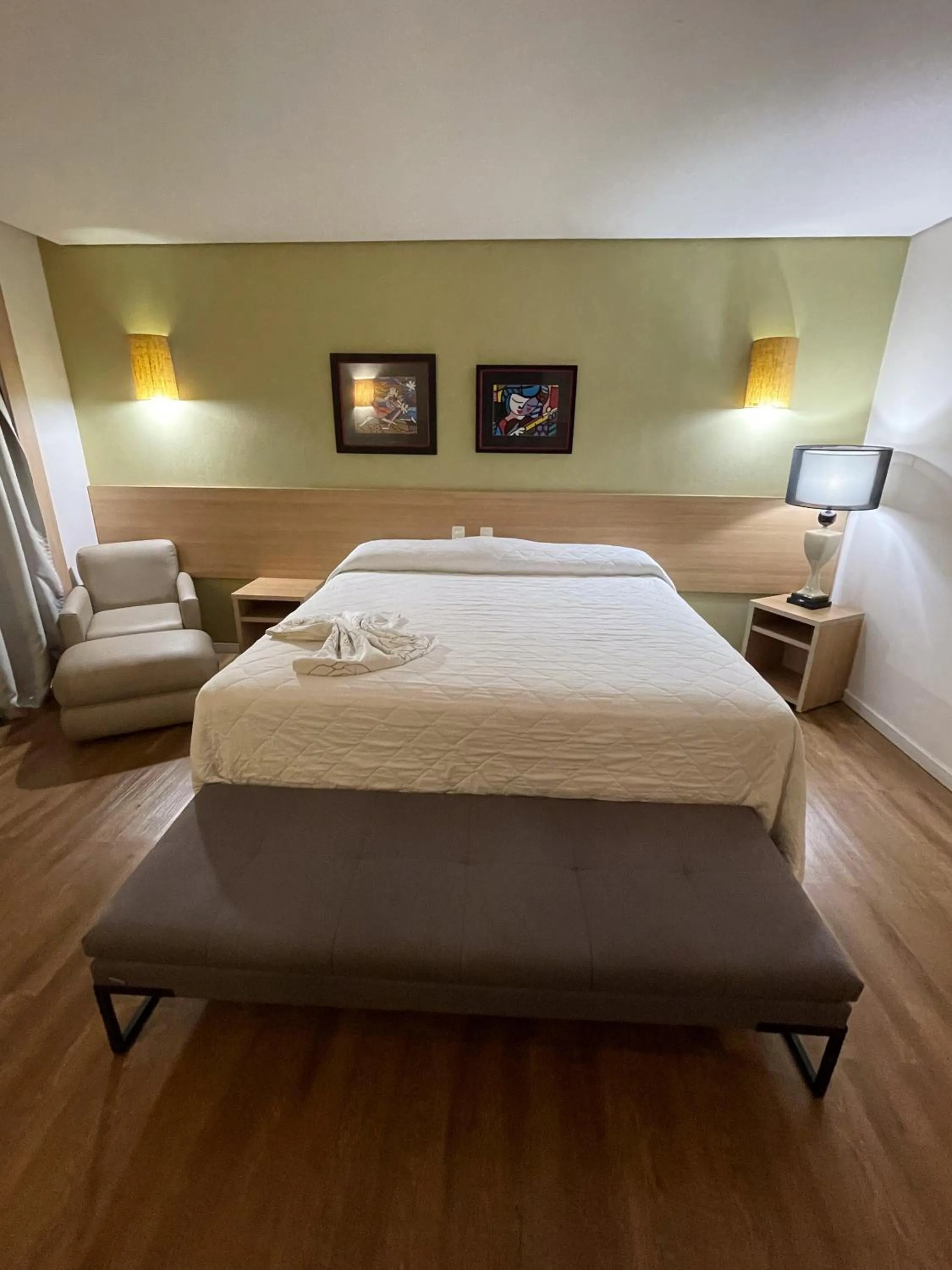 Bed in Hotel Grand Park