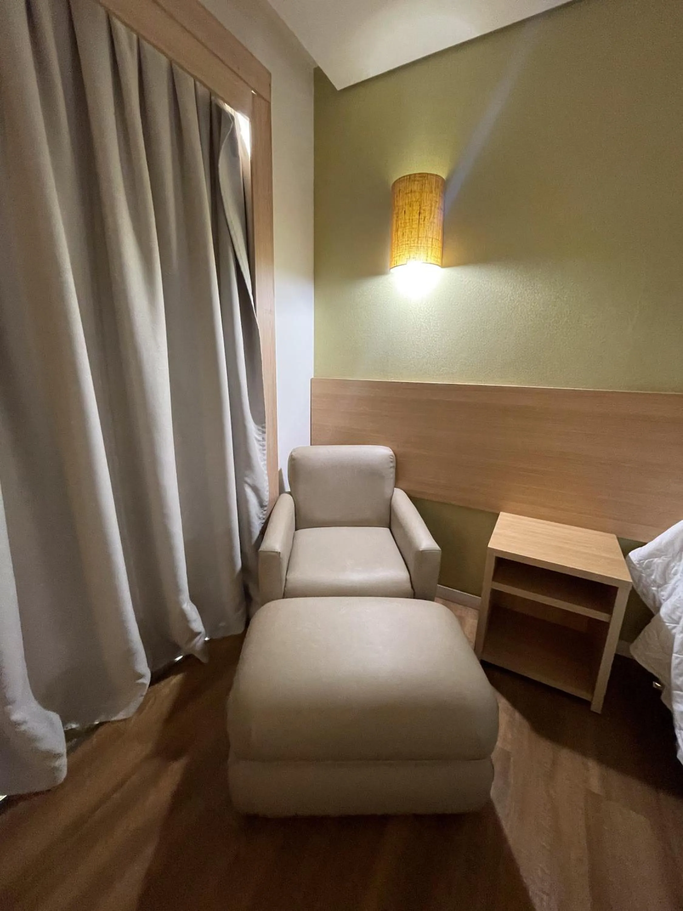 Bed in Hotel Grand Park