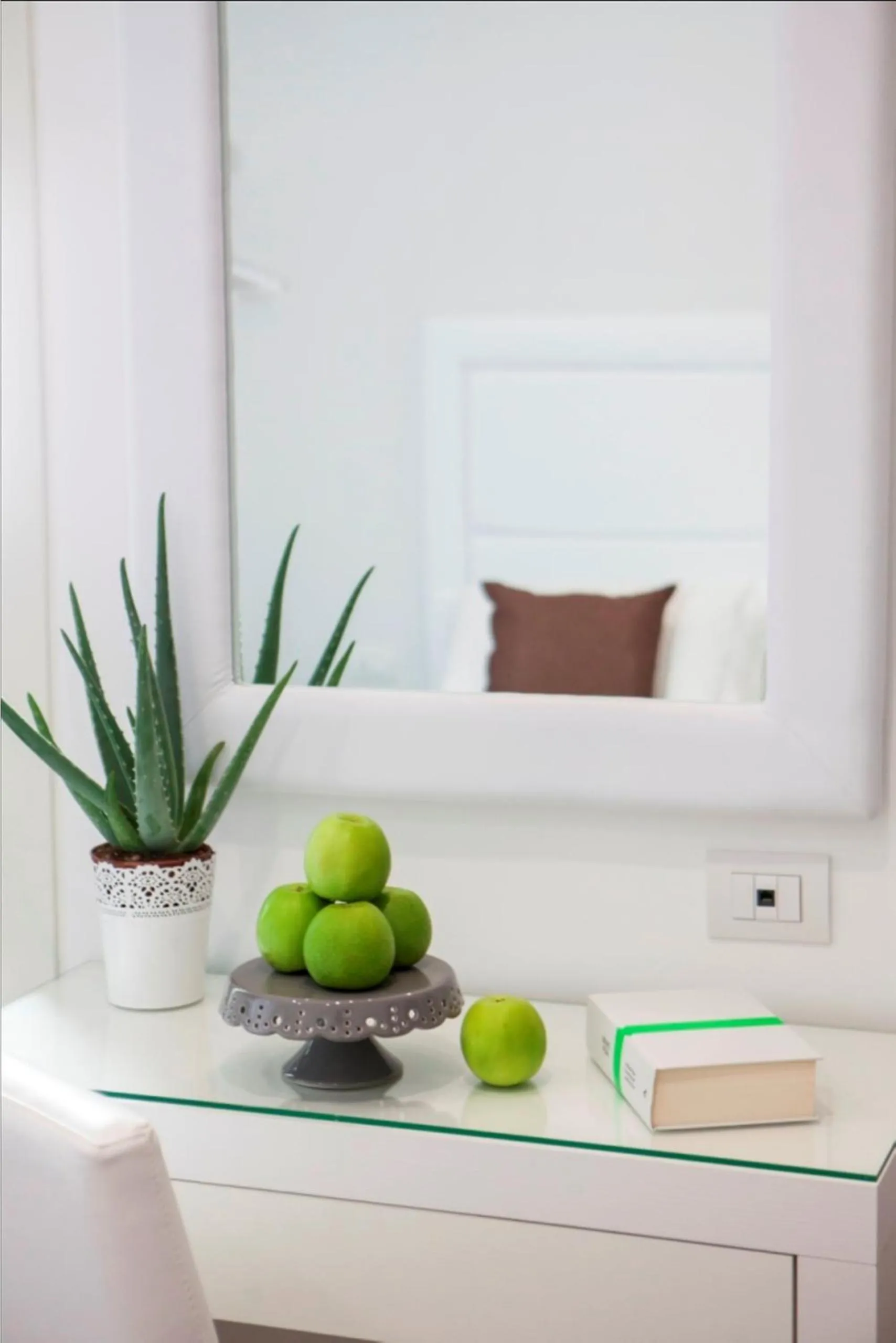 Decorative detail in Bougainvillea Relais