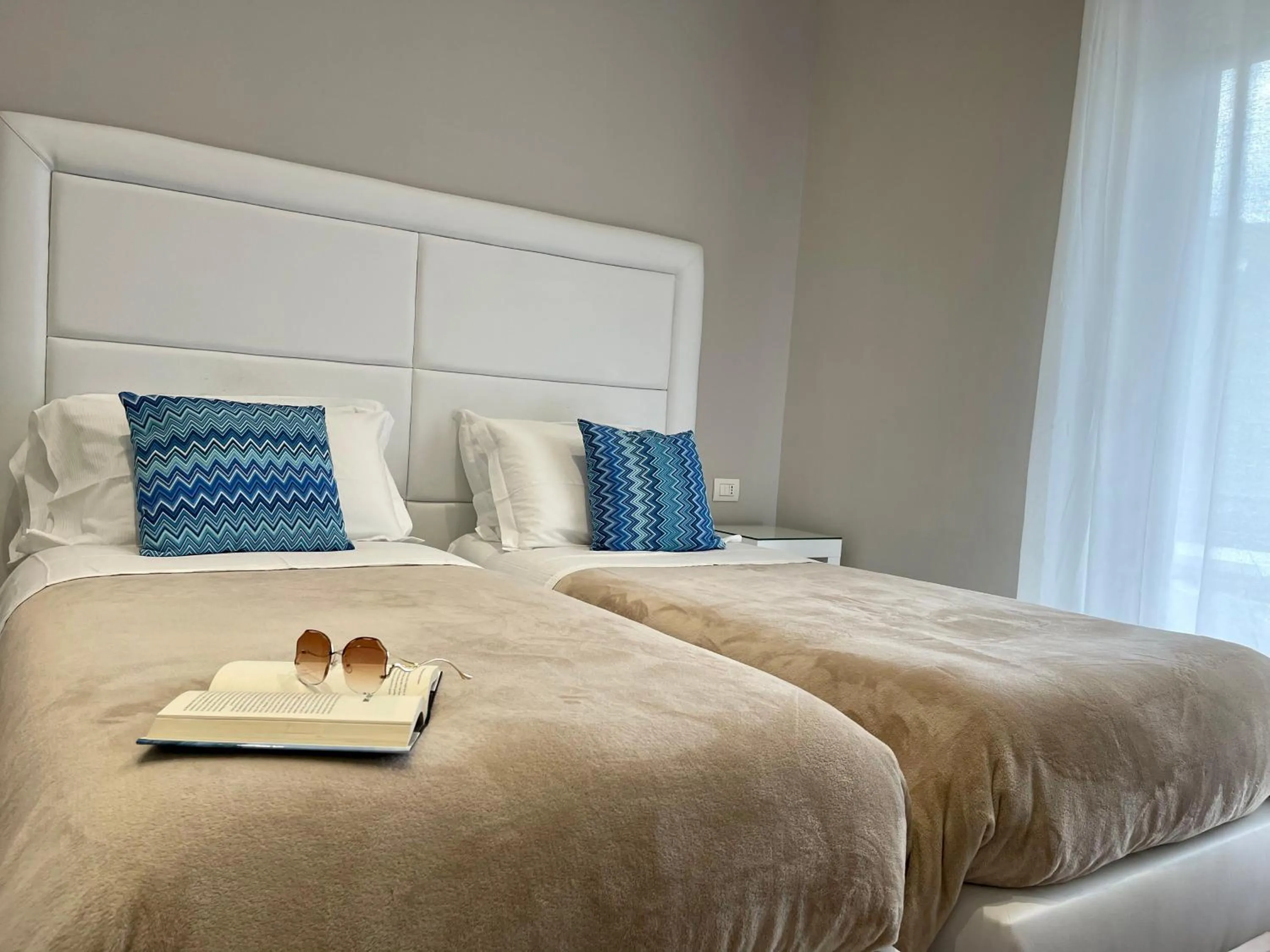 Bedroom, Bed in Bougainvillea Relais