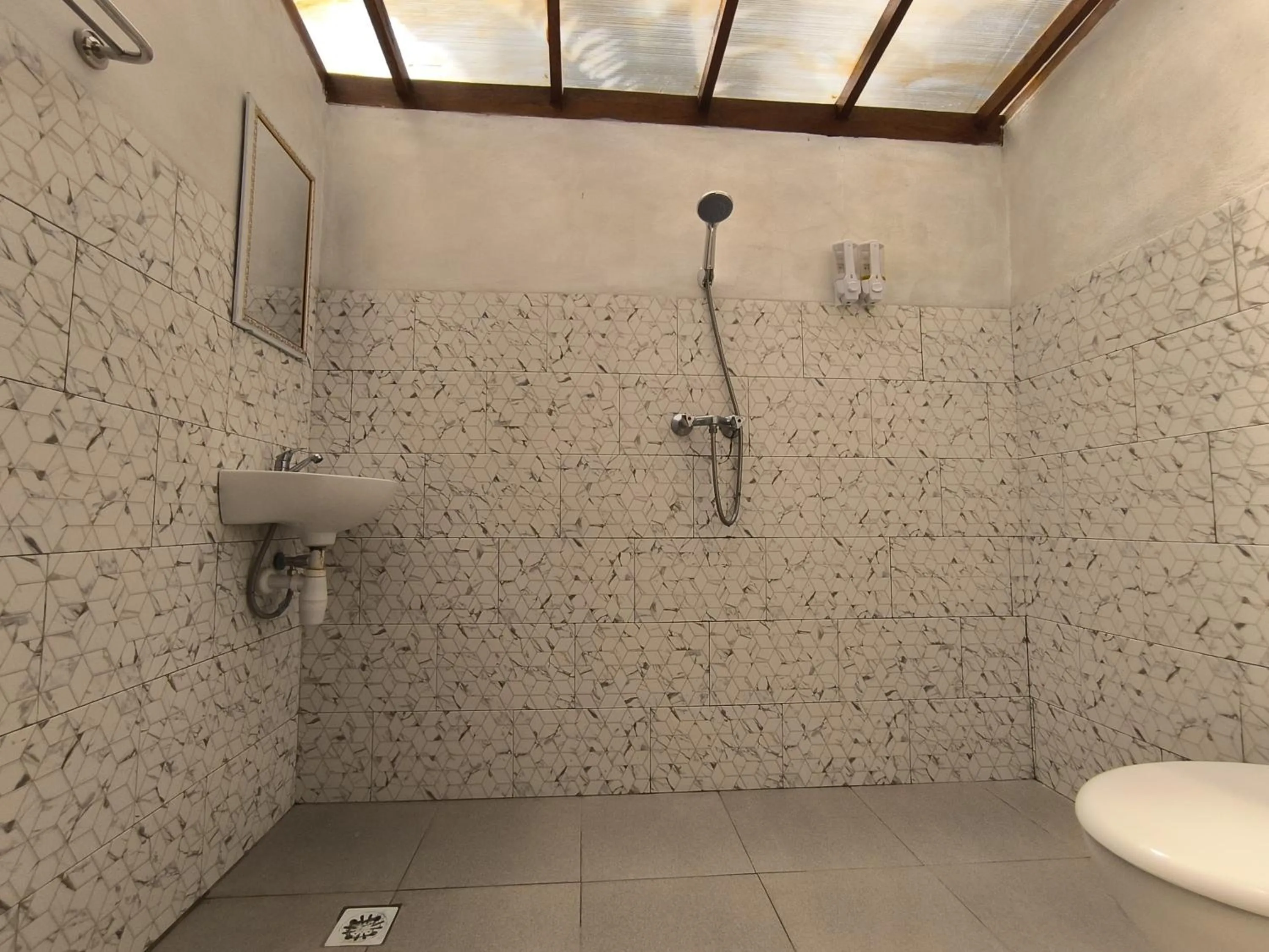 Shower in Sun Grace Penida Cottage