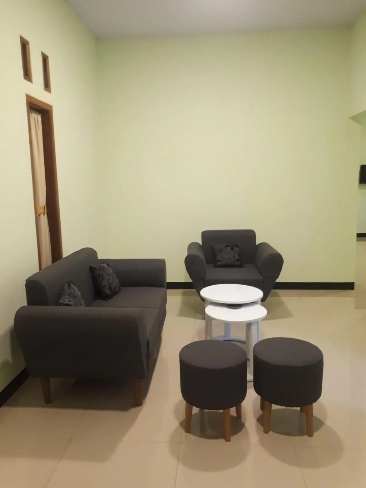 Seating area in Dhea Homestay Bromo