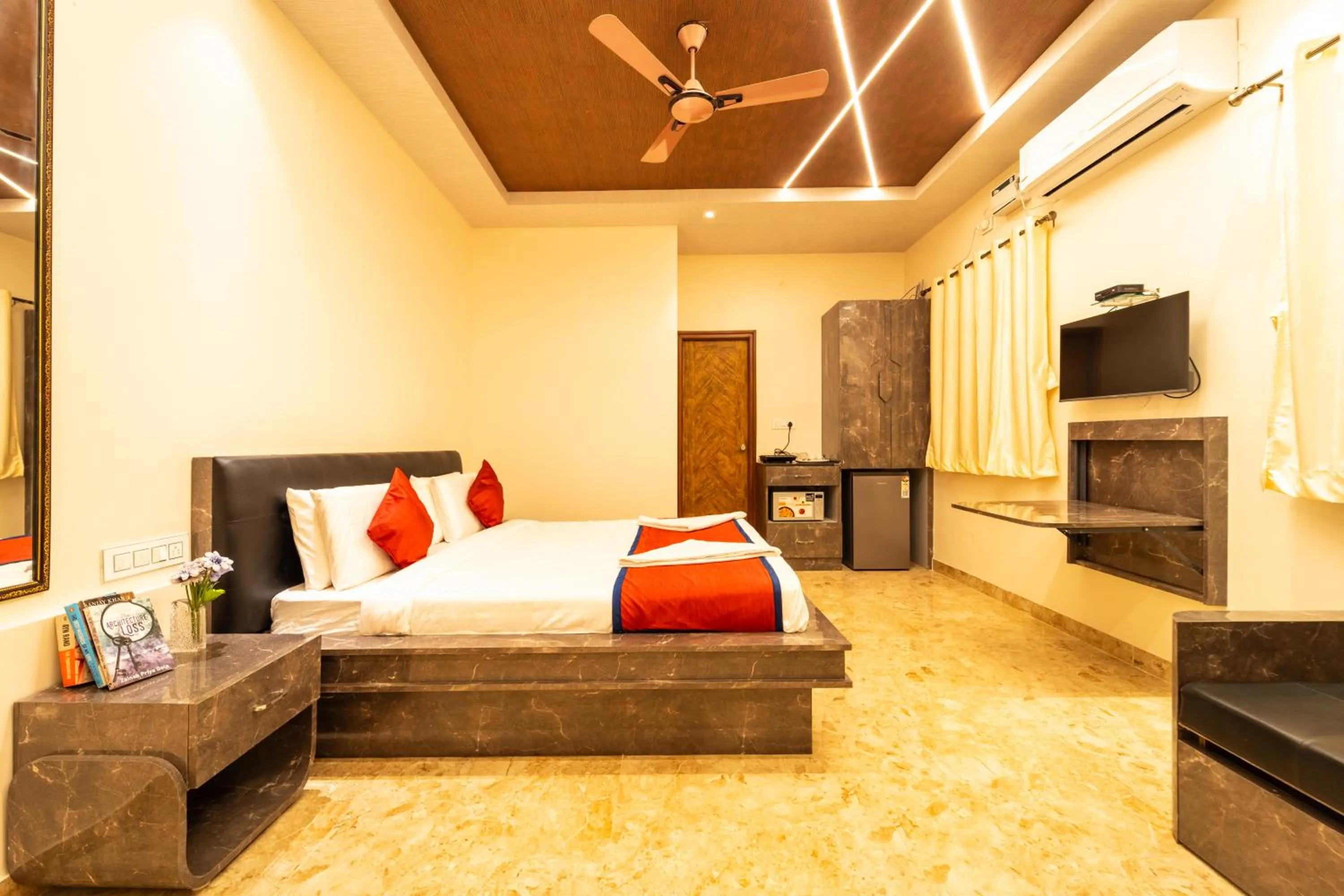 Bed in Seasons Suites - HBR