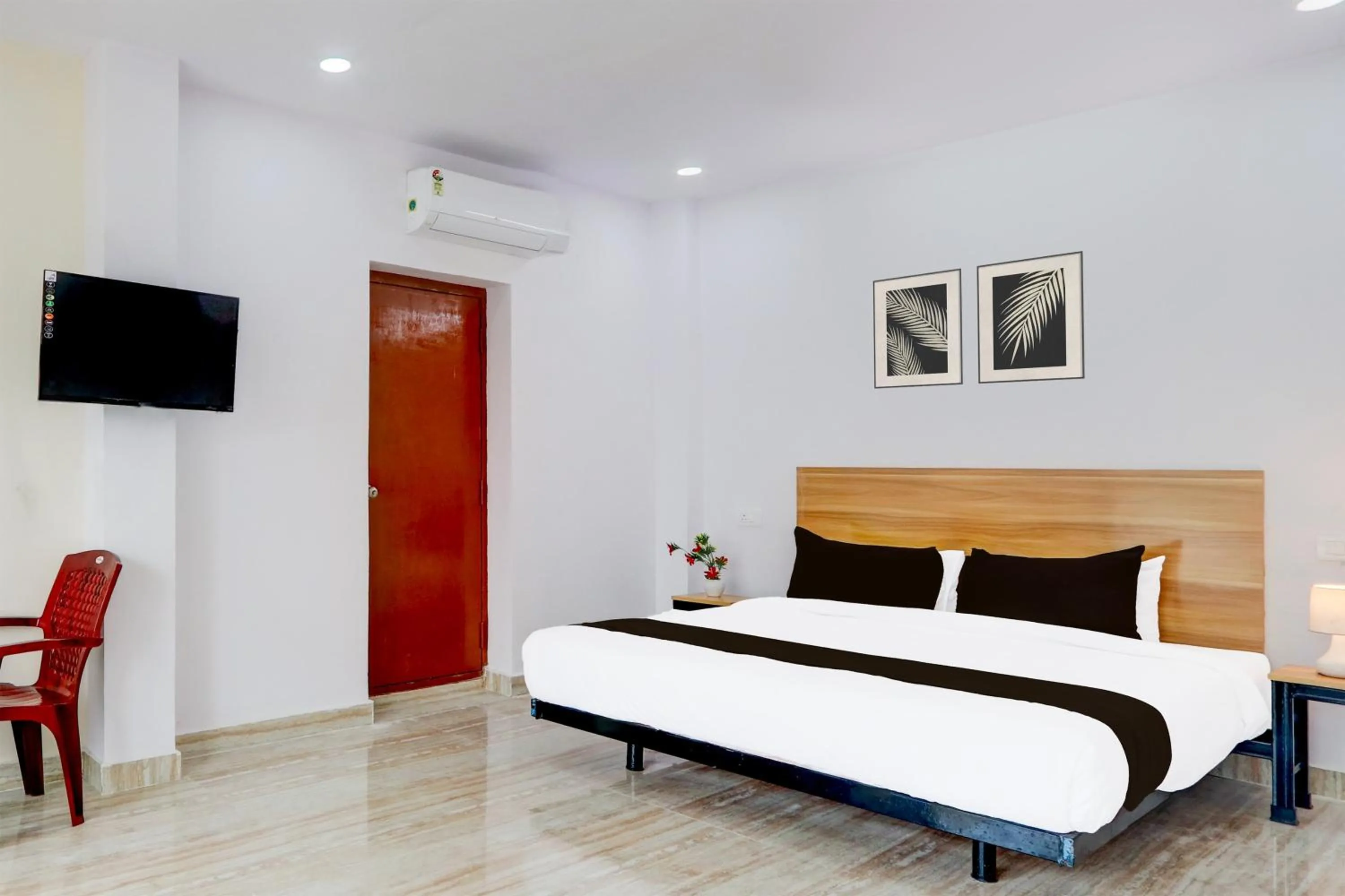 Bedroom in Hotel O Living Tree In