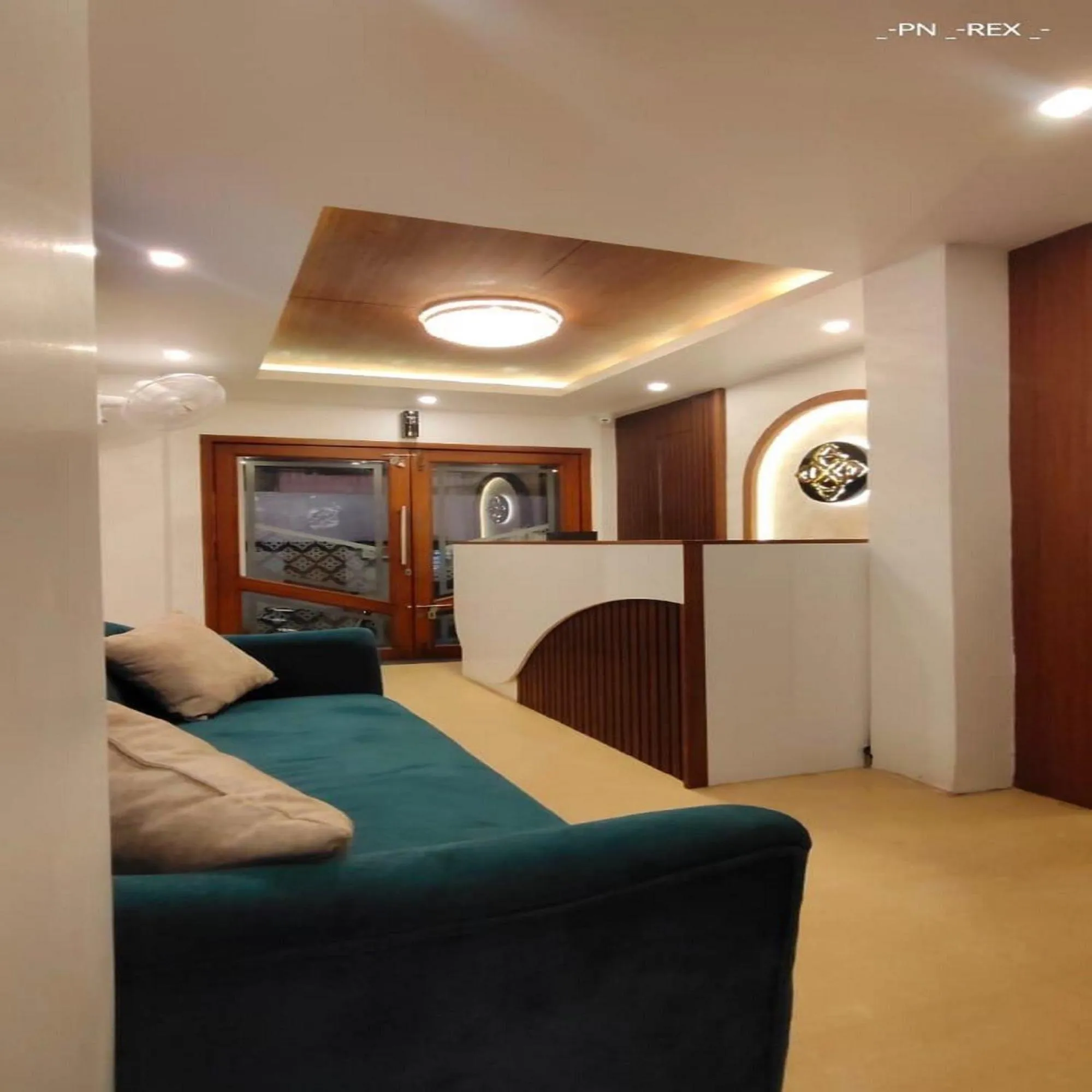 Lobby or reception in Hotel Royal Luxe - US consulate, Apollo hospital, Sankara natralya