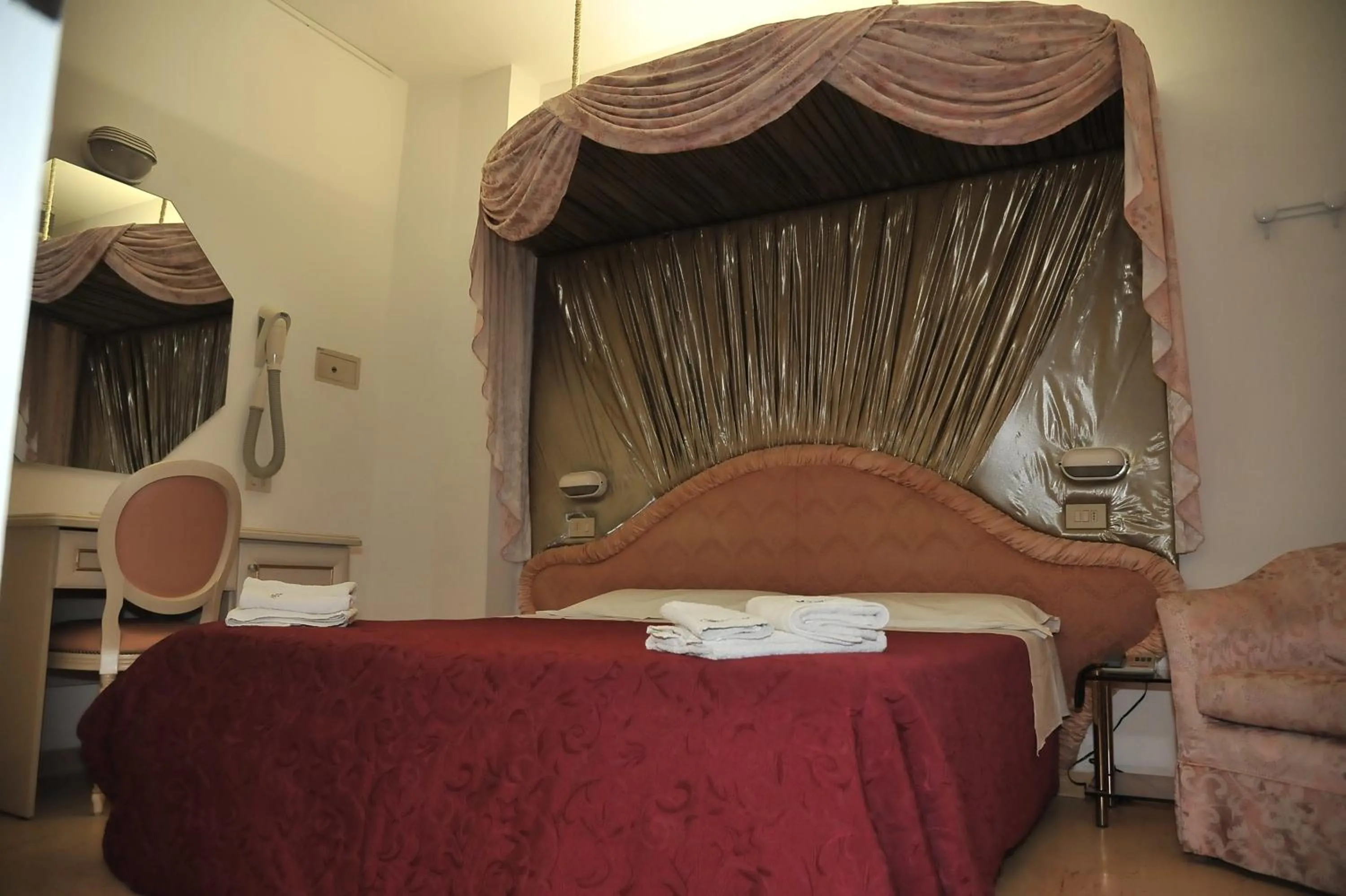 Bedroom, Bed in Hotel Baia Marina