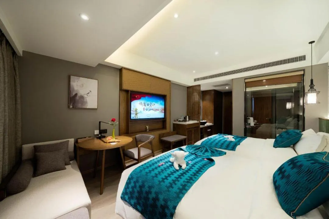 Mehood Lestie, Shanghai Hongqiao Hub National Exhibition