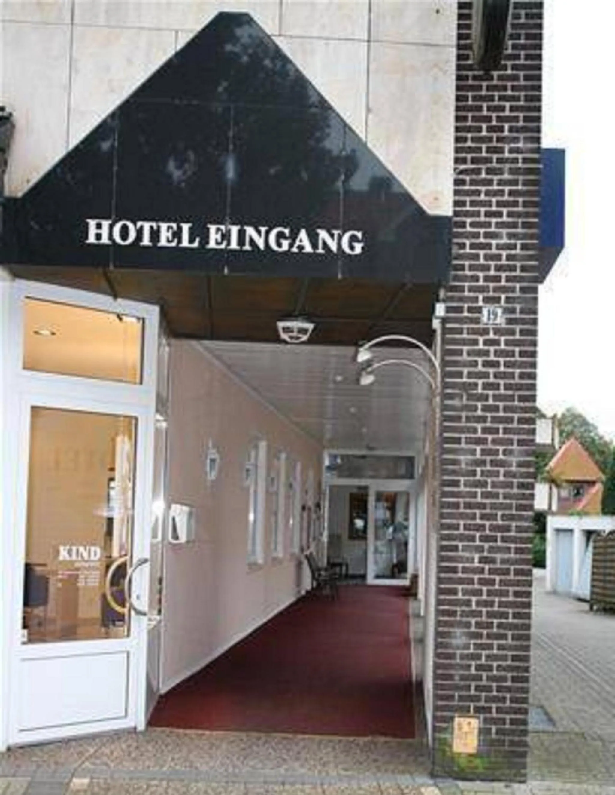 Facade/entrance in Park Hotel