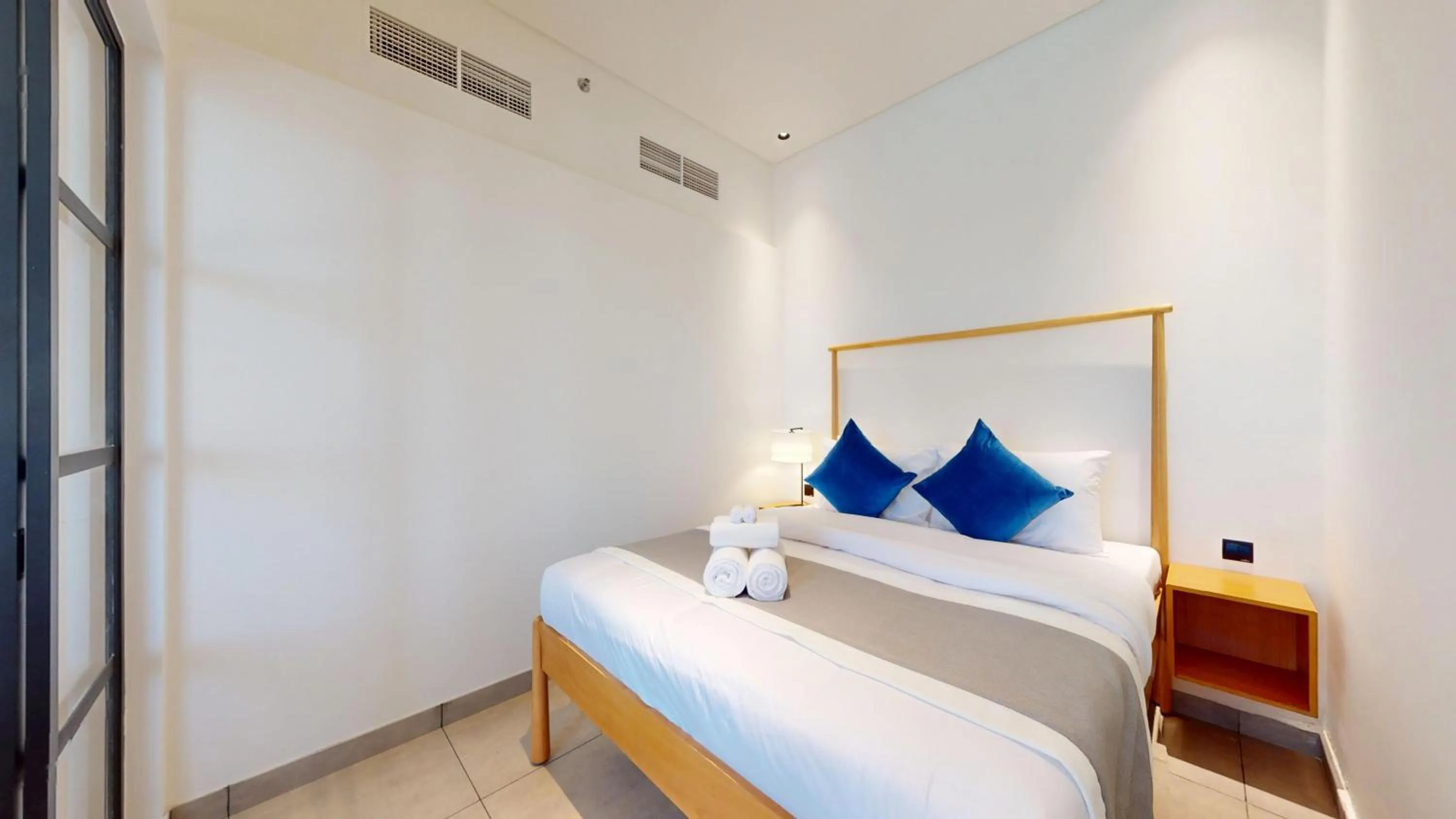 Bed in The Community Jumeirah Village