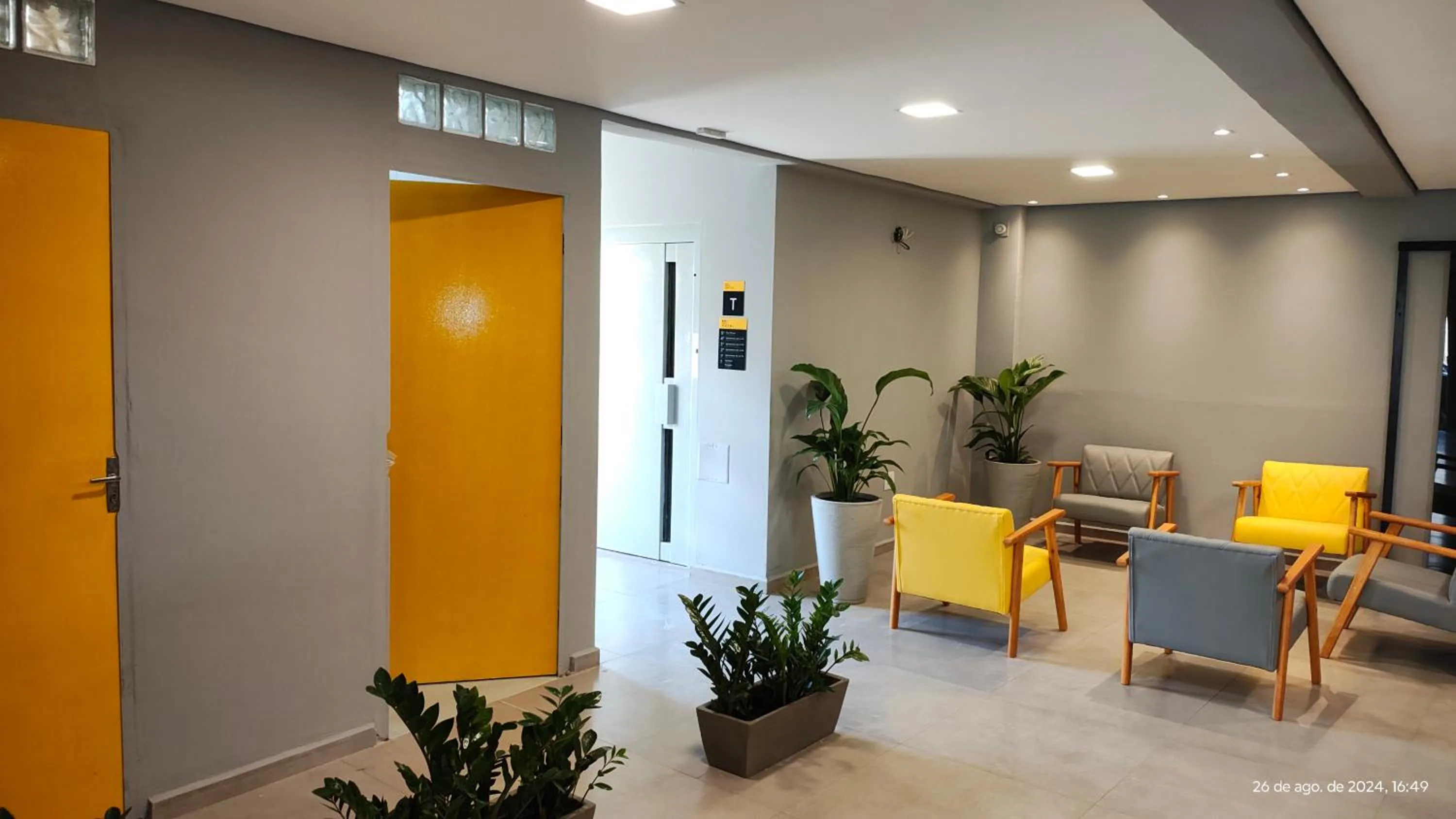 Seating area in Unity Hotel - Sorocaba