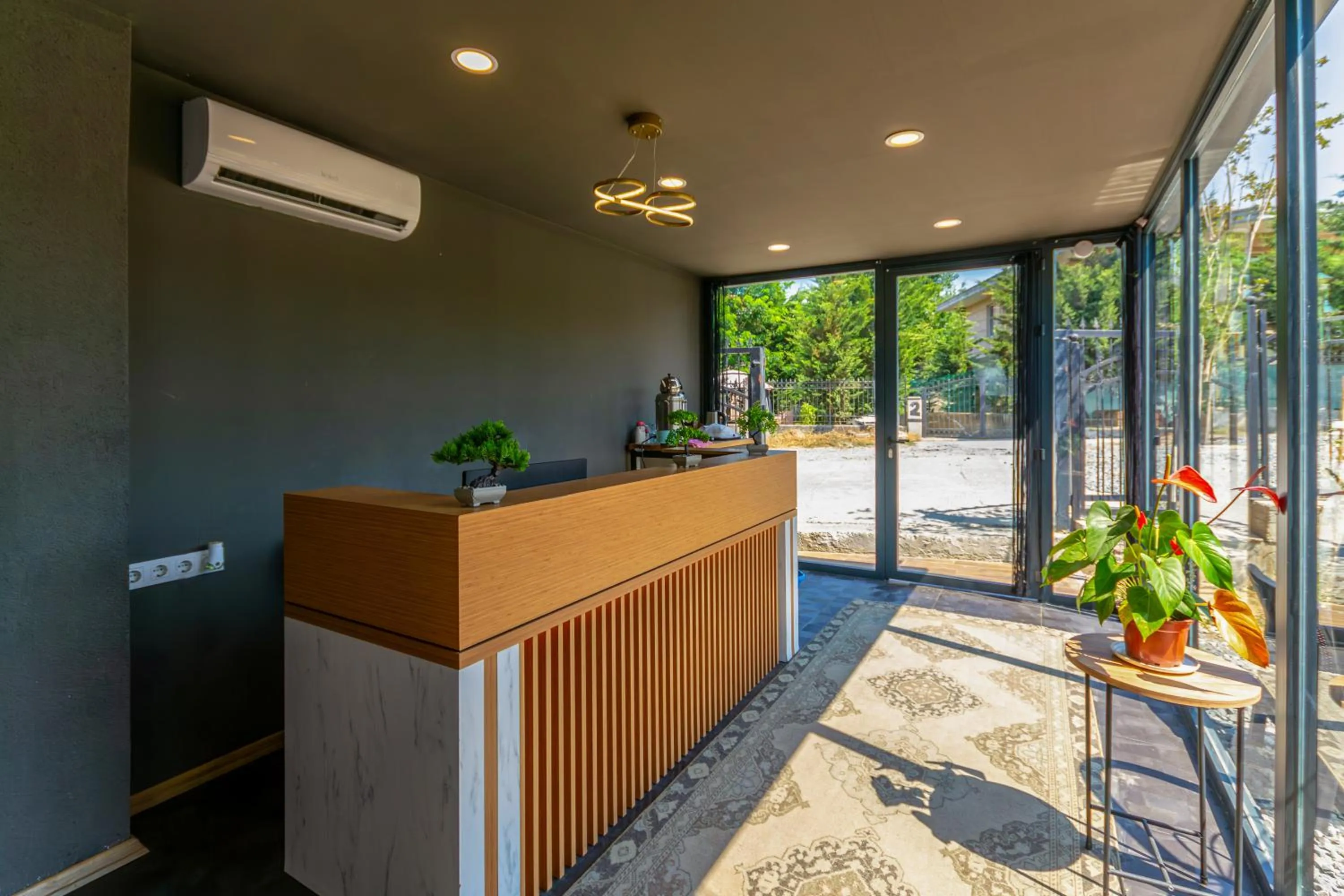 Lobby or reception in New Garden Airport Hotel