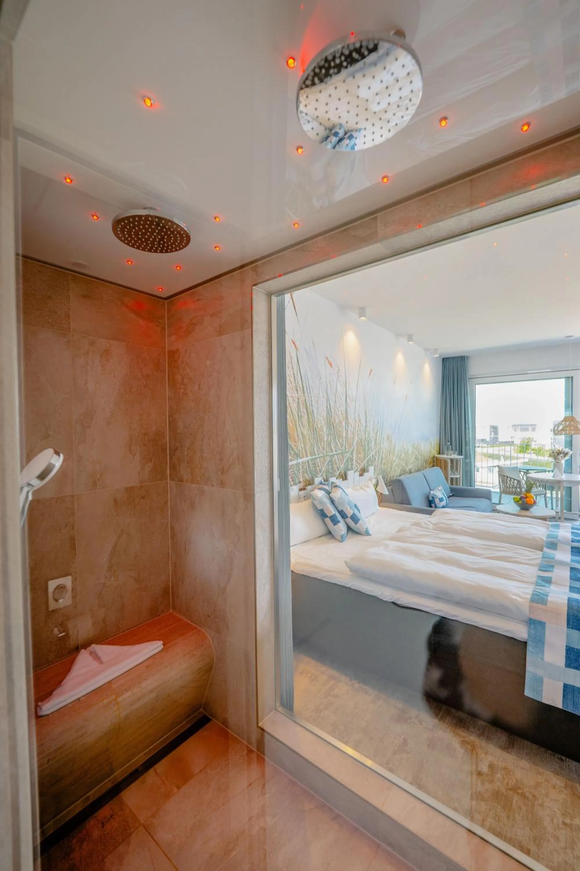 Bed in SlowDown Bottsand Hotel und Spa