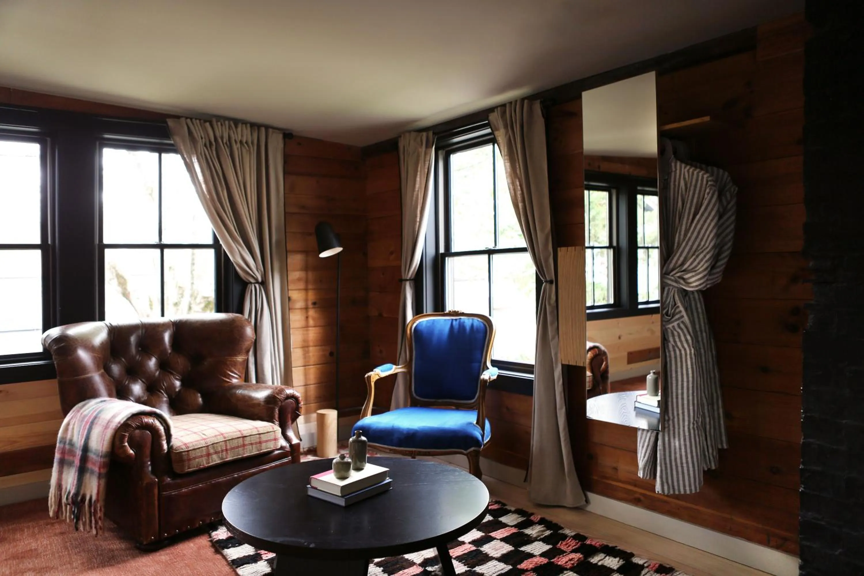 Seating area in KIngston Carriage House