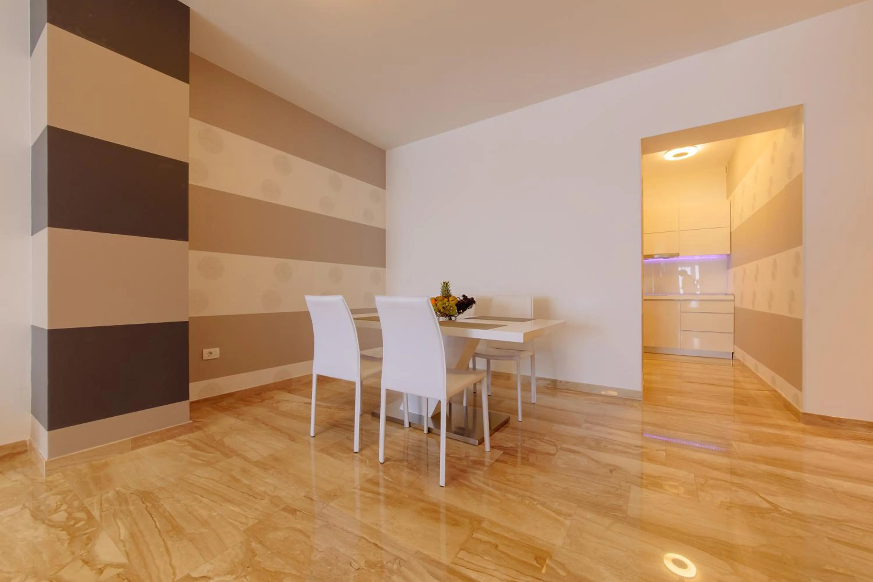 Kitchen or kitchenette in Hotel Tre Canne