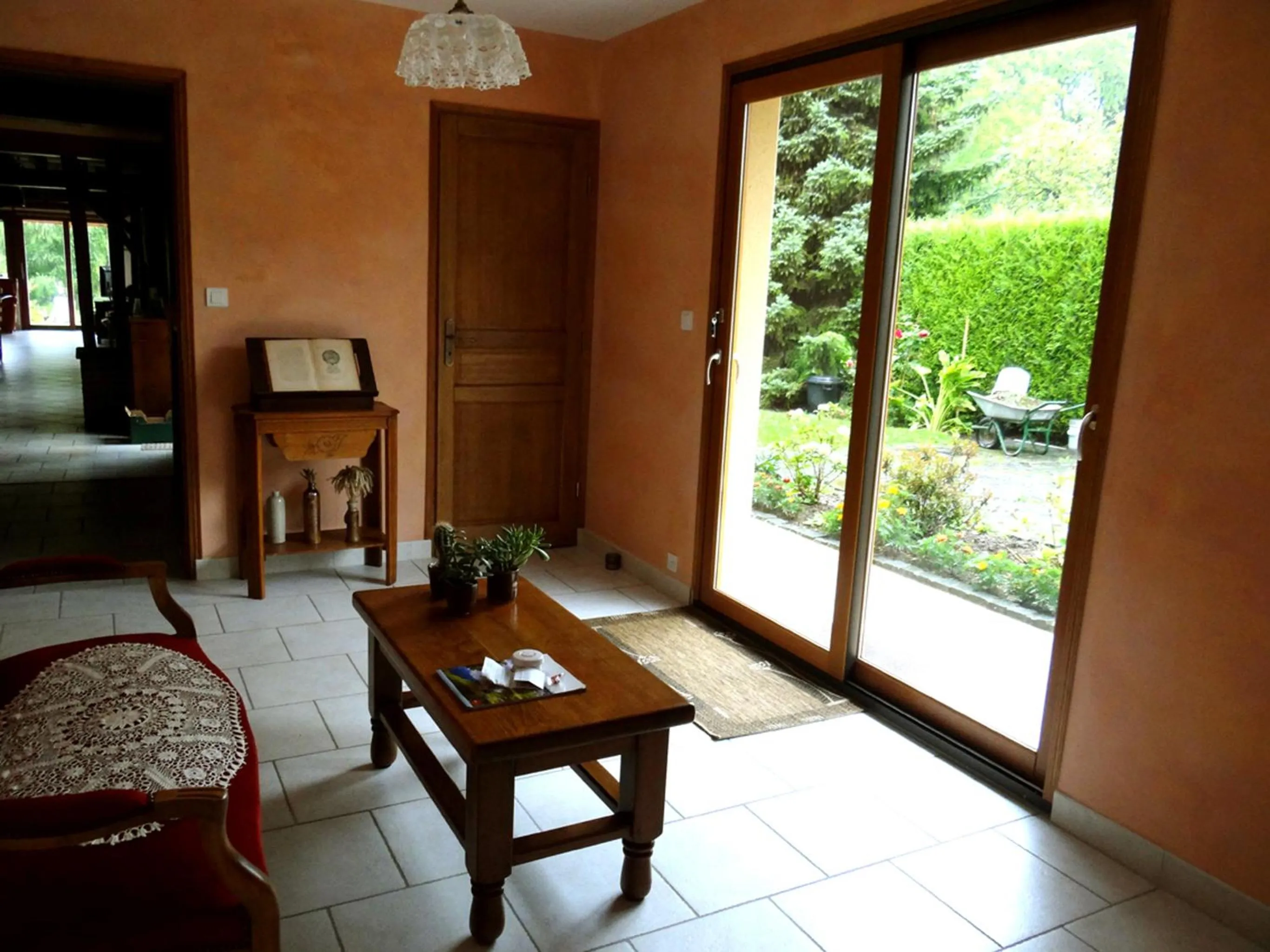 Seating area in Le Chemin d'Ulphe