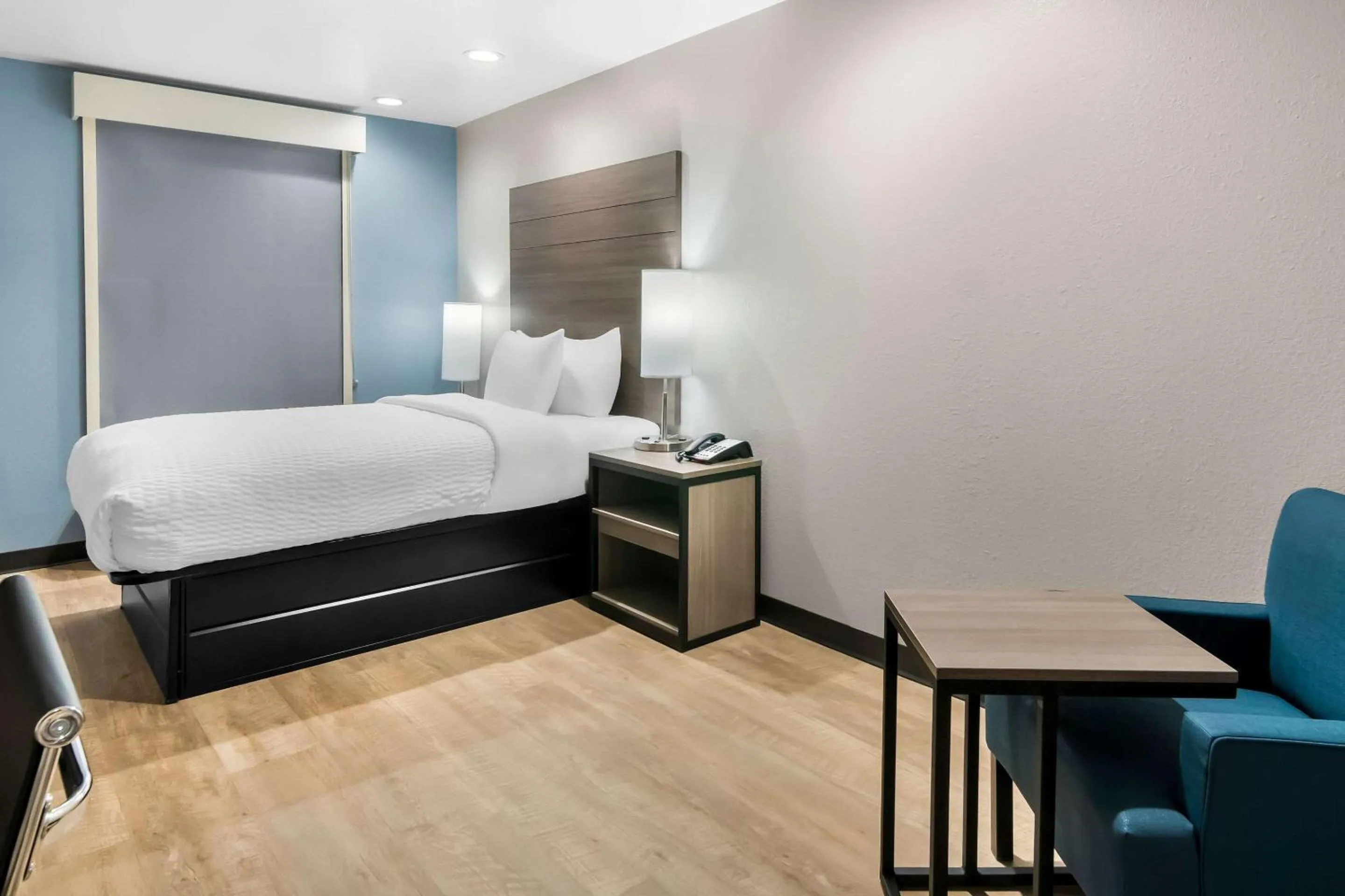 Bedroom, Bed in Clarion Pointe