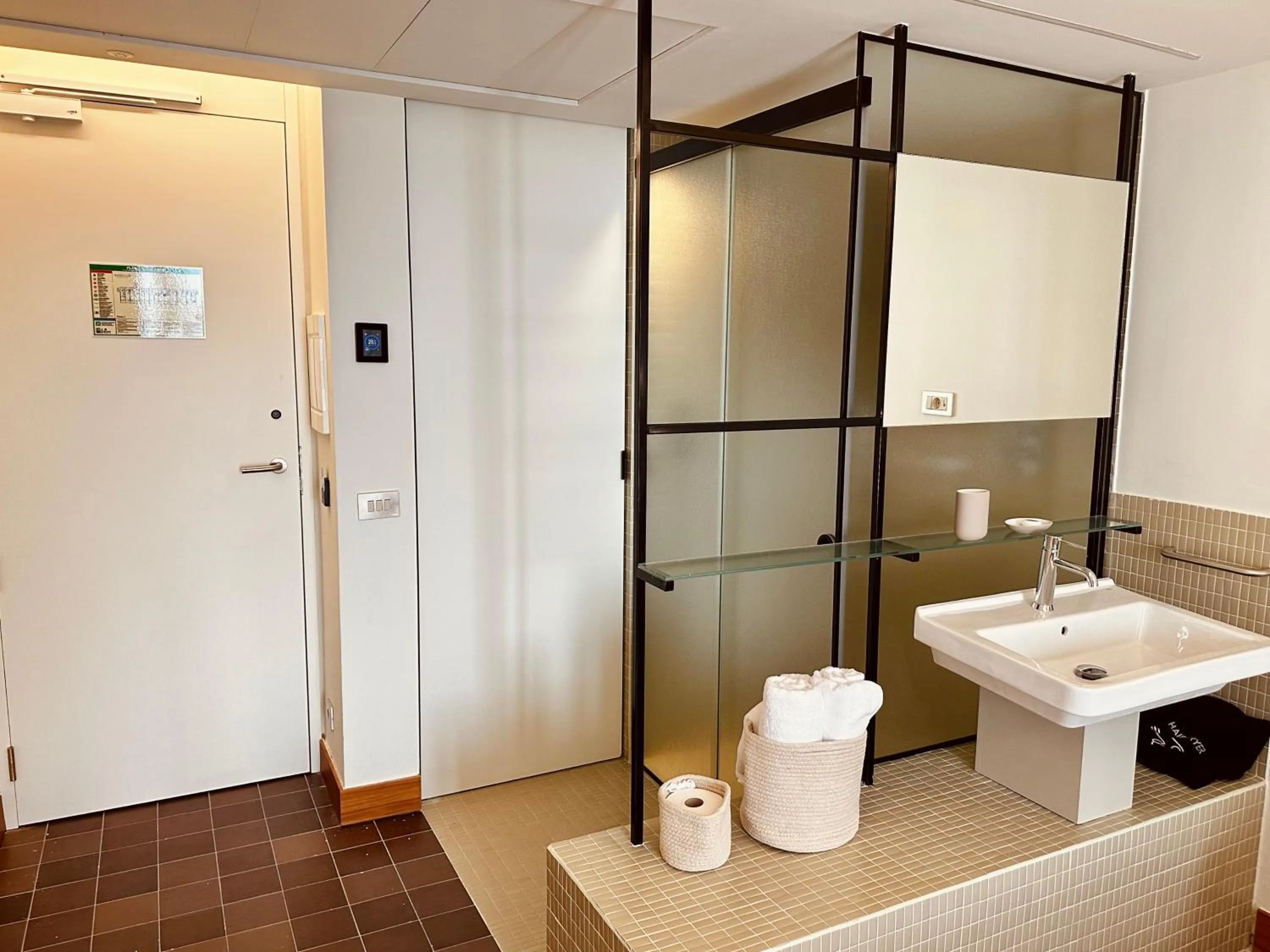 Shower in Hotel SunClub CalaVinya - Adults Recommended