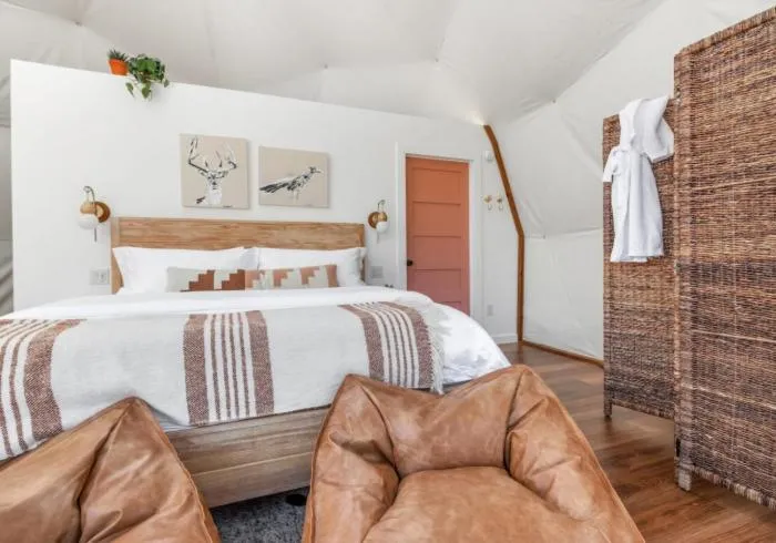 Bed in Onera Fredericksburg