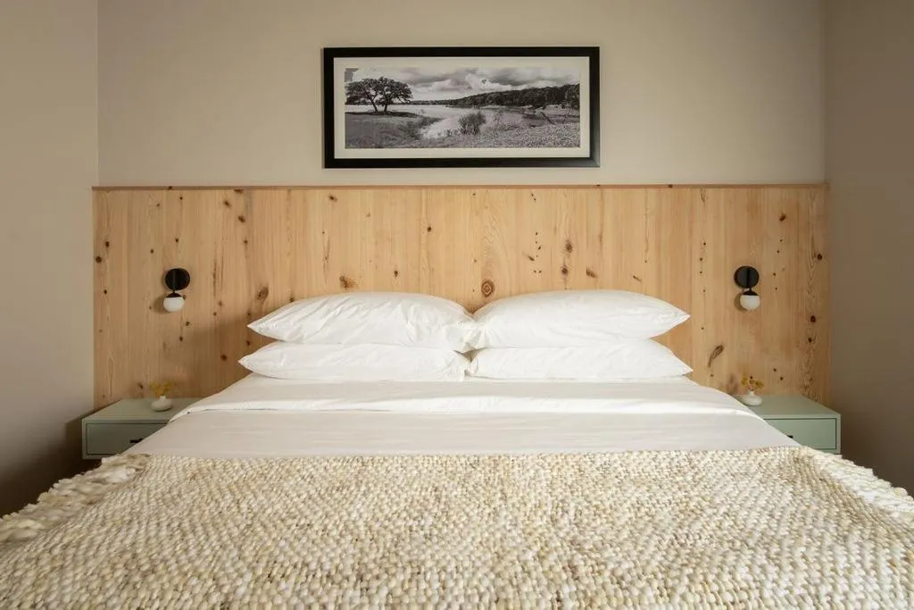 Bed in Onera Fredericksburg