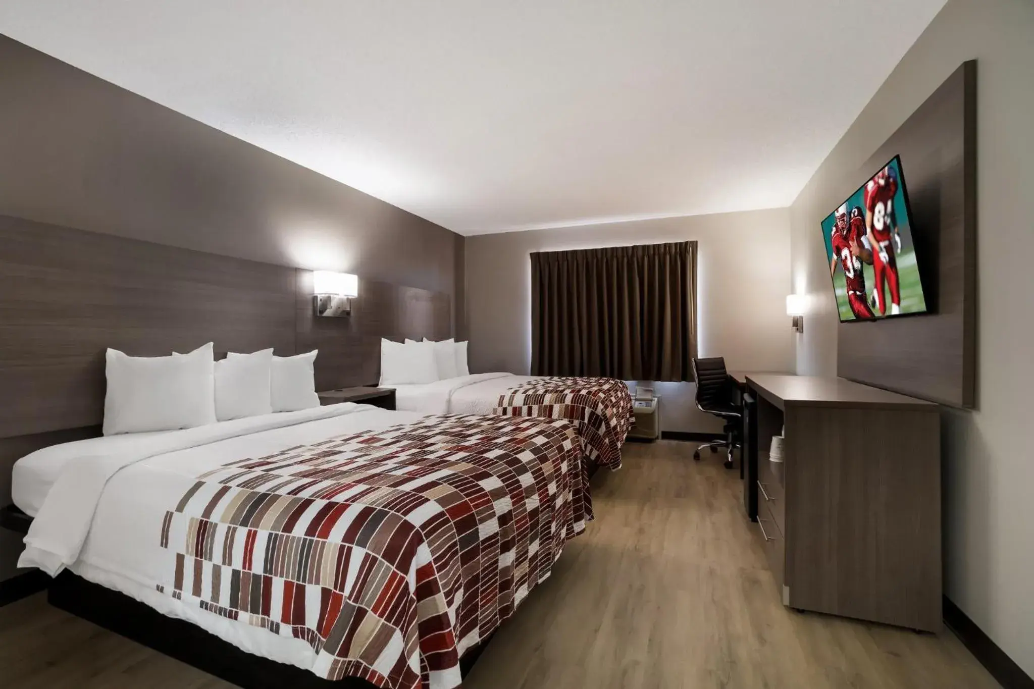 Superior Room with Two Queen Beds Non-Smoking in Super 8 by Wyndham Marston Superior Room with Two Queen Beds Non-Smoking in Super 8 by Wyndham Marston