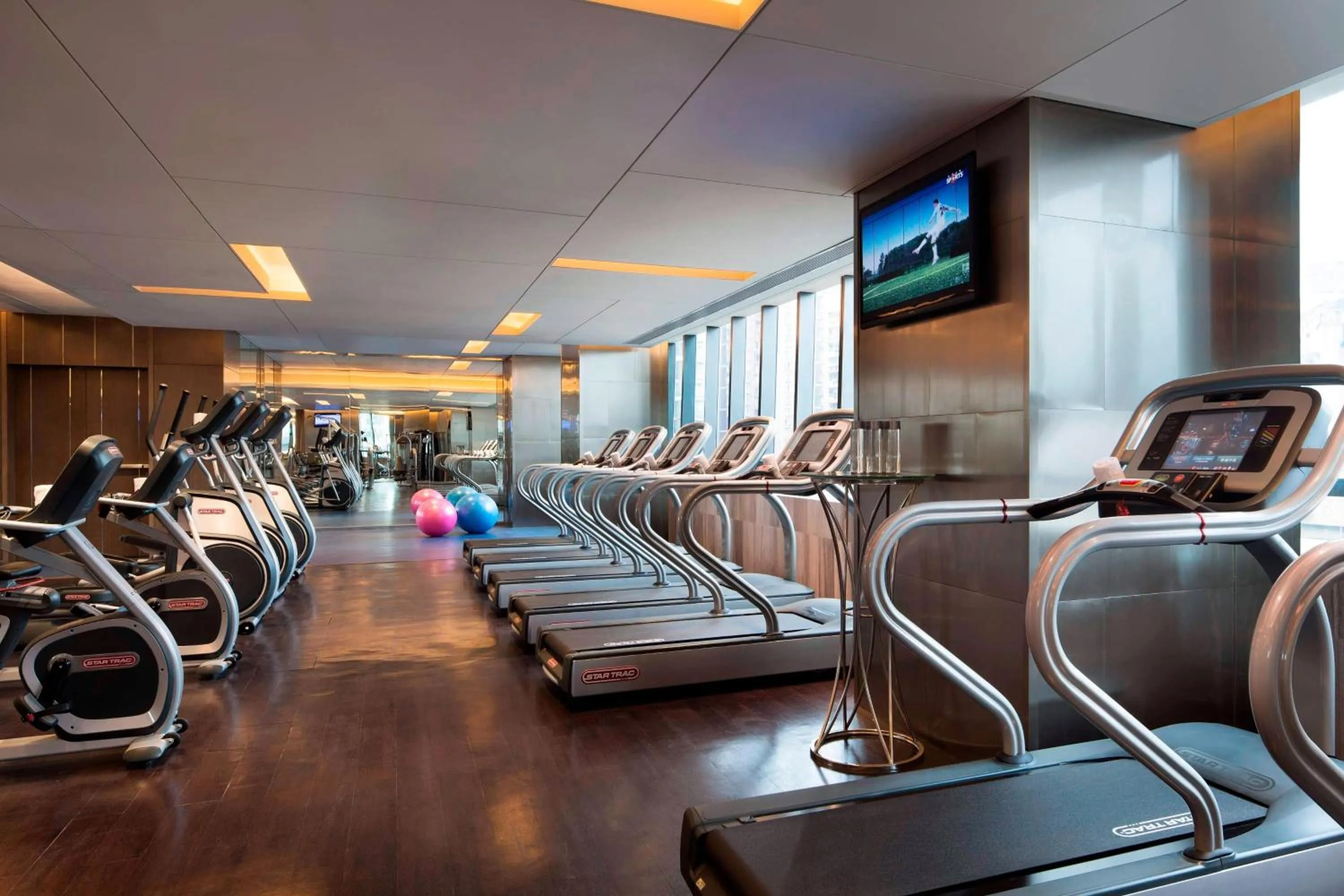 Fitness centre/facilities in JW Marriott Hotel Chongqing