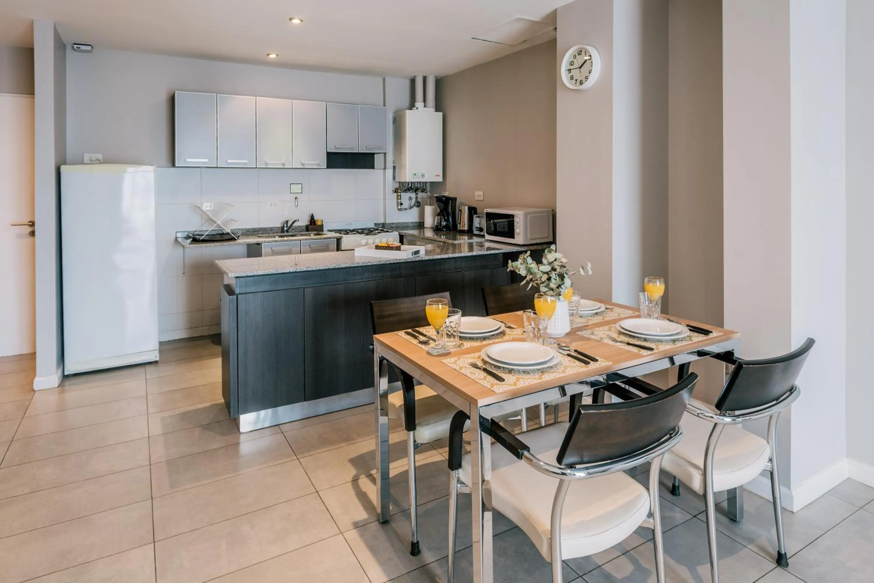 Kitchen or kitchenette in La Vela