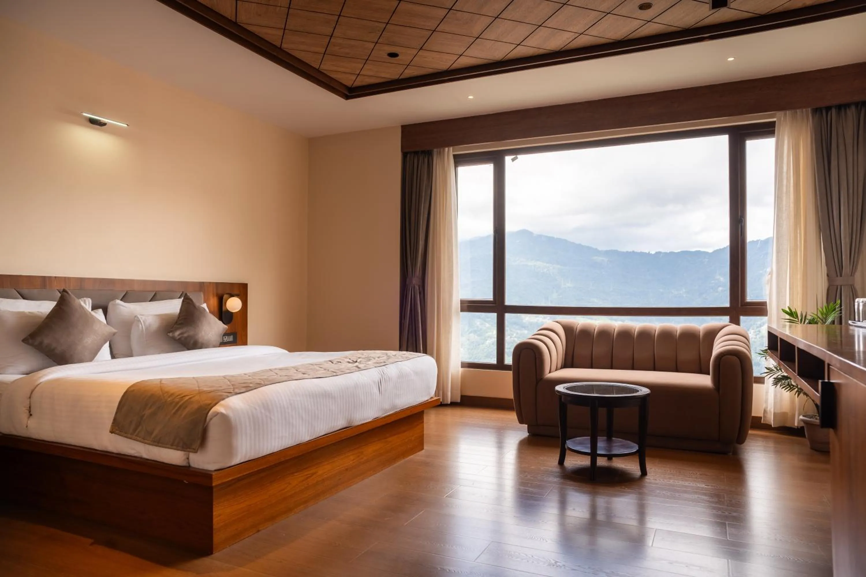 Bedroom, Bed in Evara Hills, Gangtok