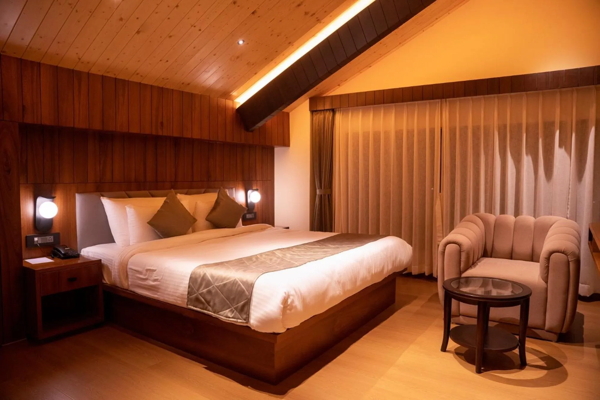 Bedroom, Bed in Evara Hills, Gangtok