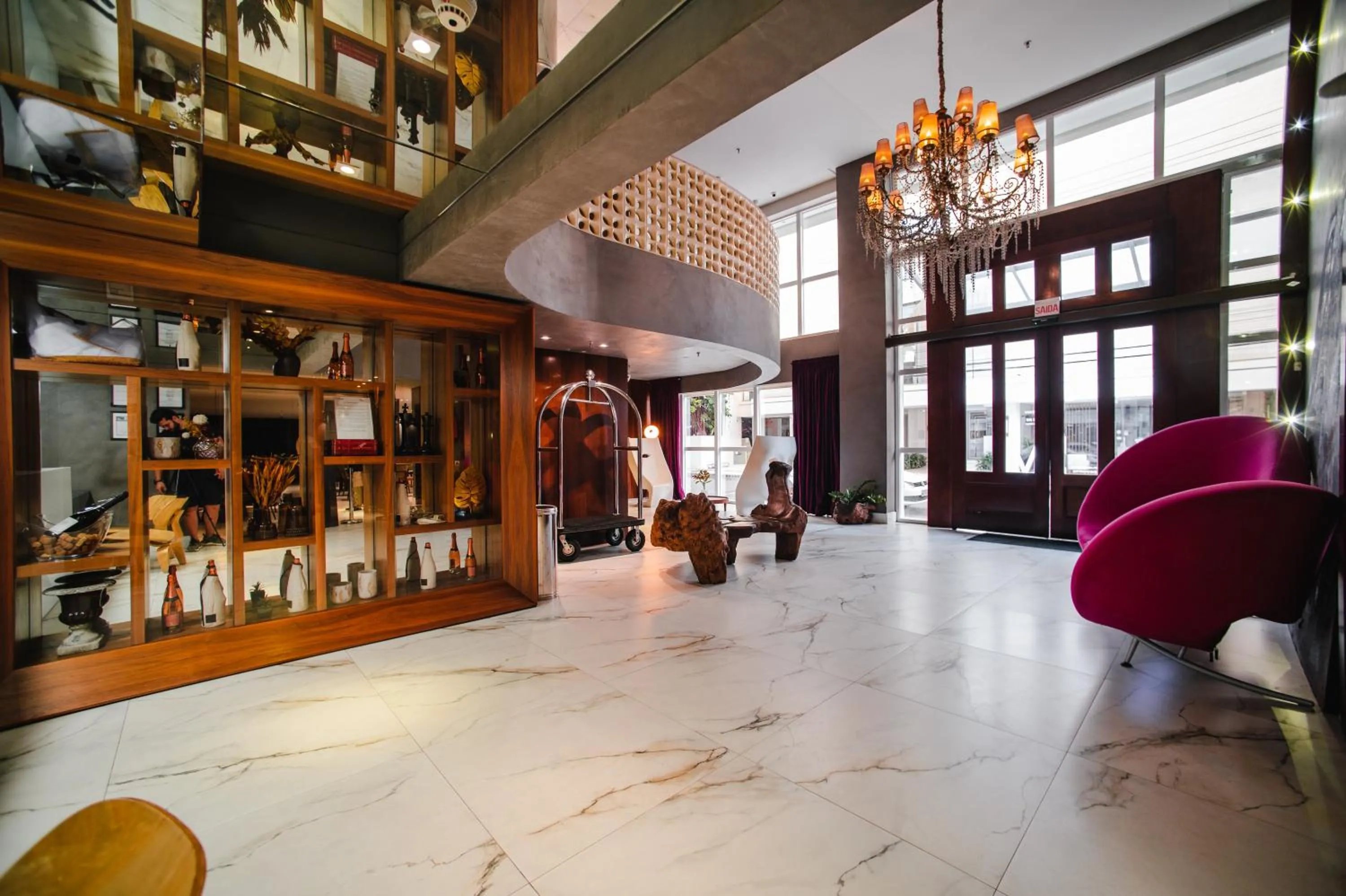 Lobby or reception in Brut by Slaviero Hotéis