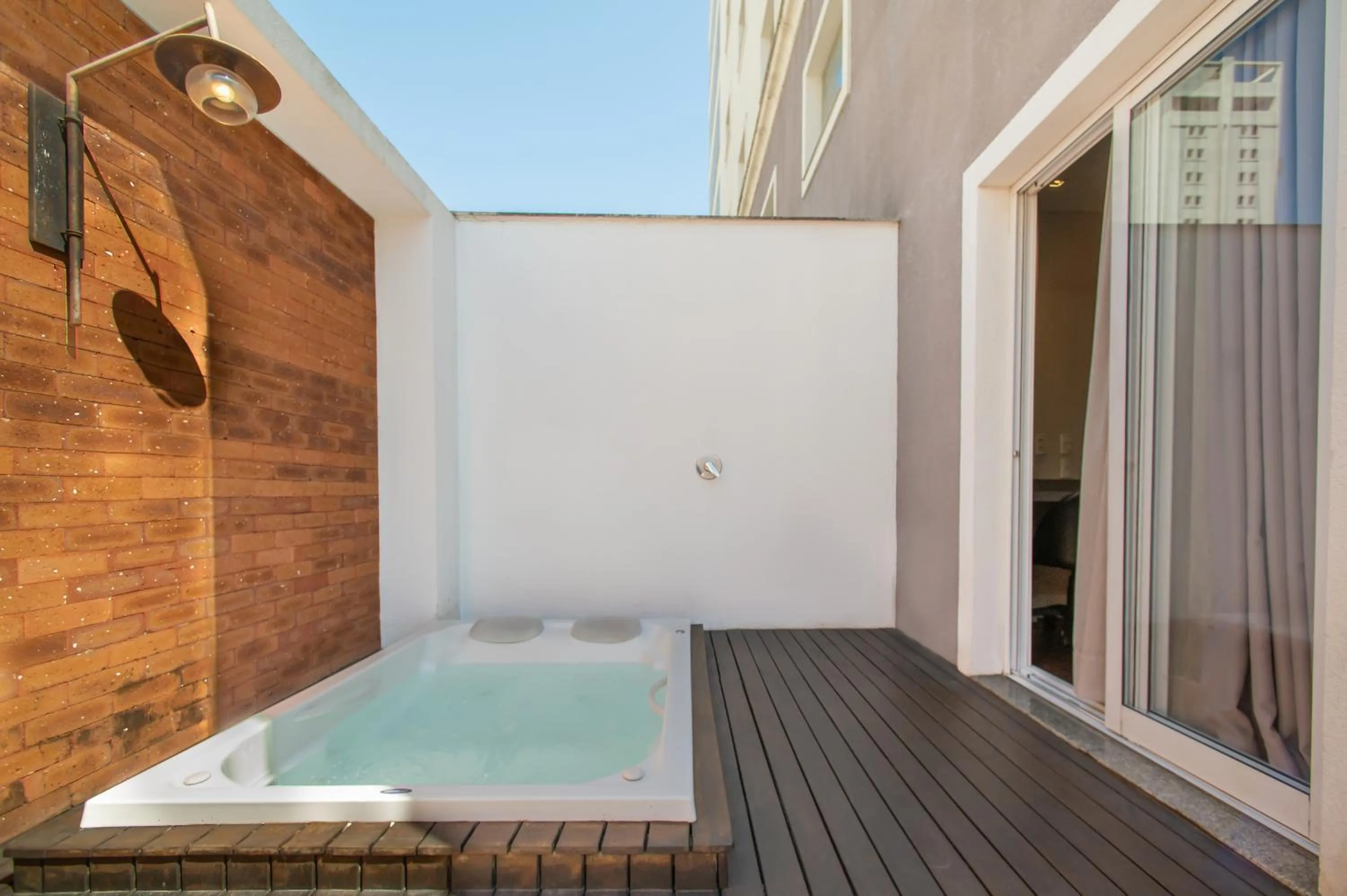 Bath in Brut by Slaviero Hotéis