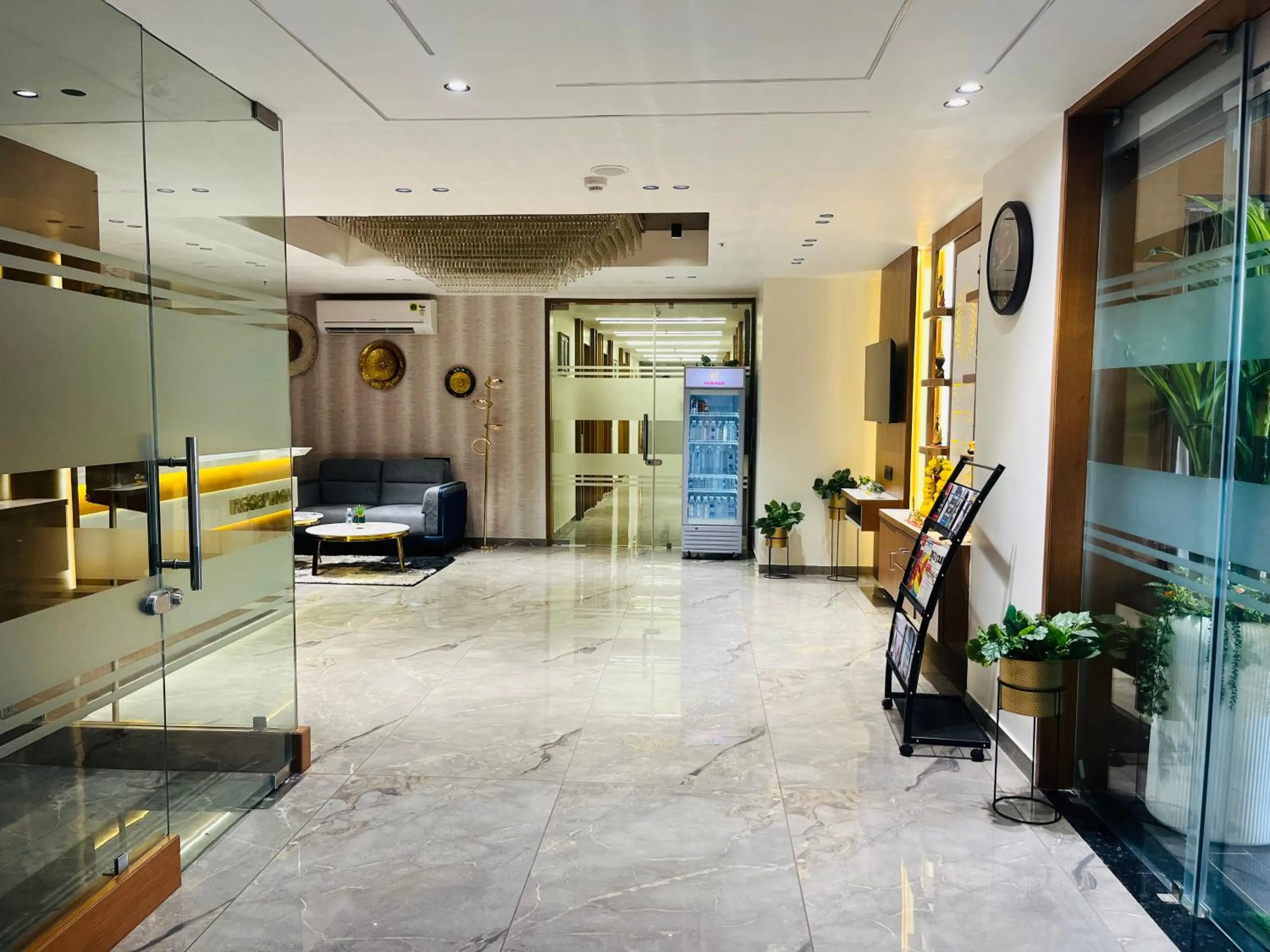 TV and multimedia in Hotel Royal Empire