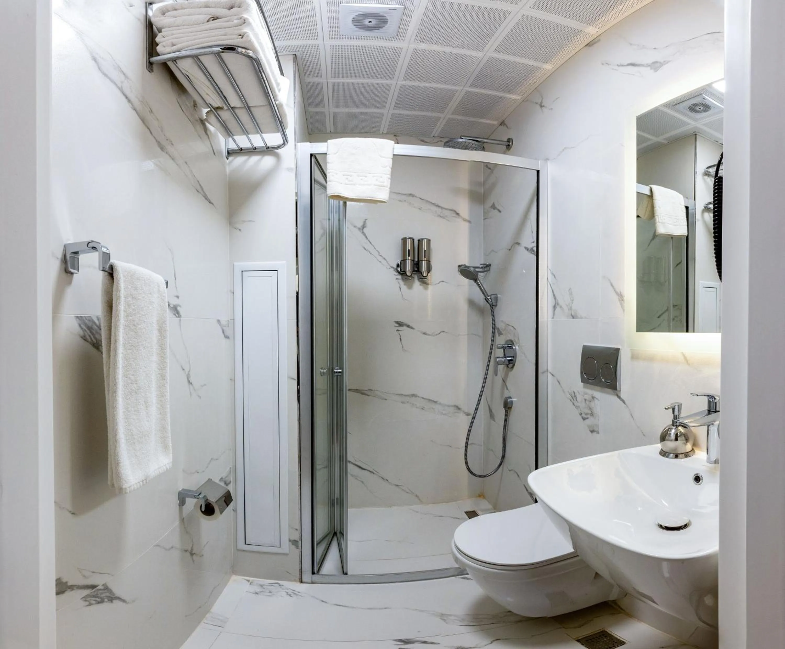 Shower in The Now Hotel